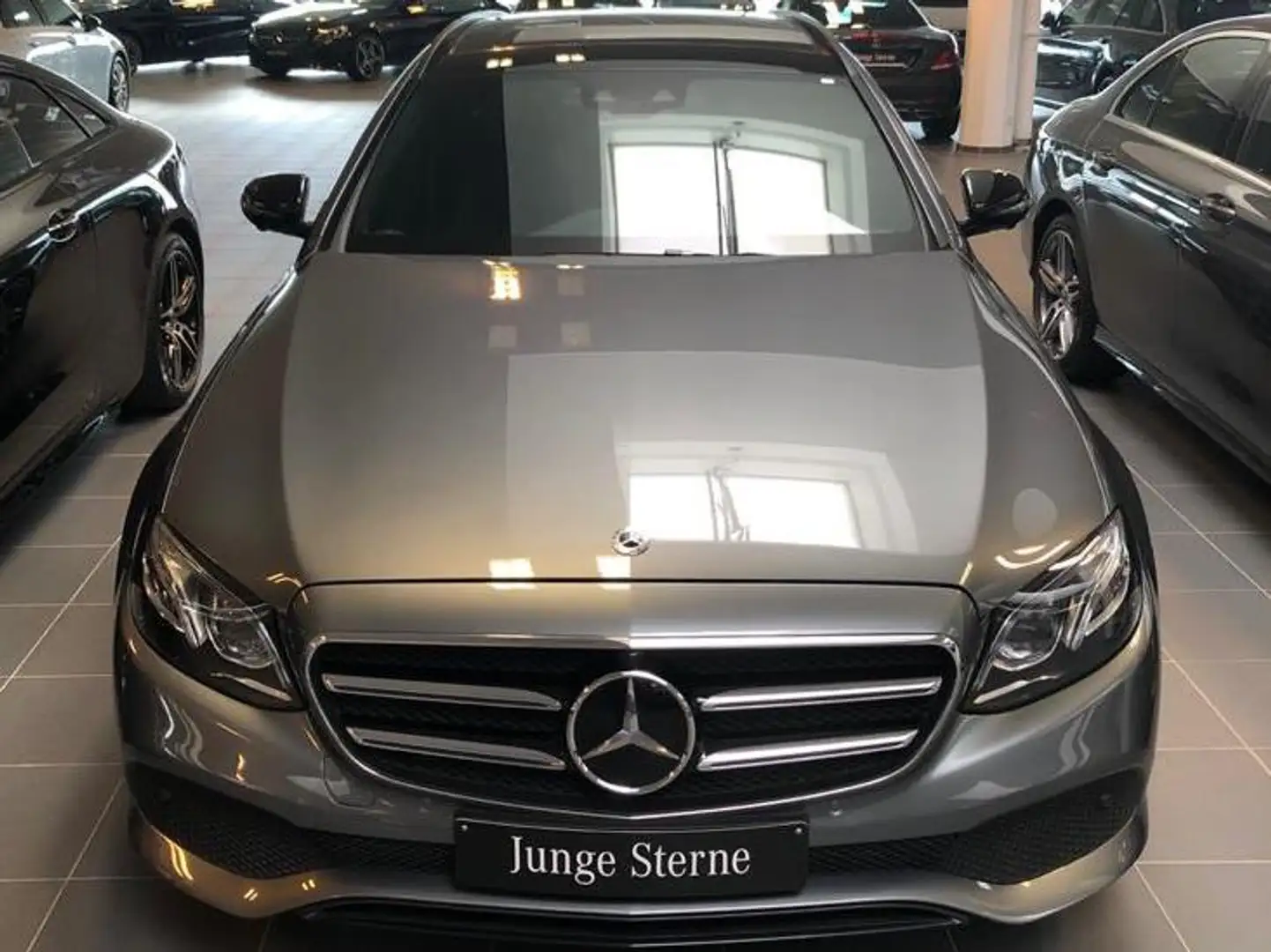 Mercedes-Benz E 300 E 300 d T 9G-TRONICAvantgarde Grigio - 1