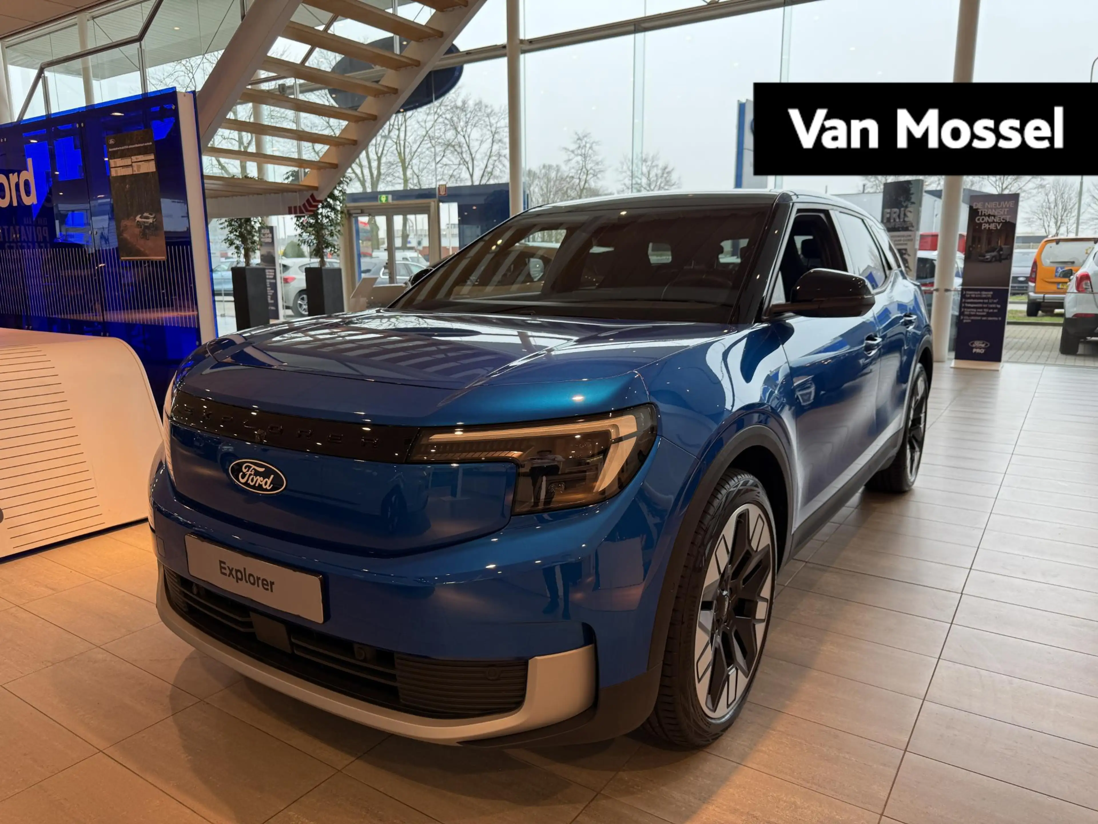 Ford Explorer Premium Extended Range RWD 77 kWh | Panodak | Memo