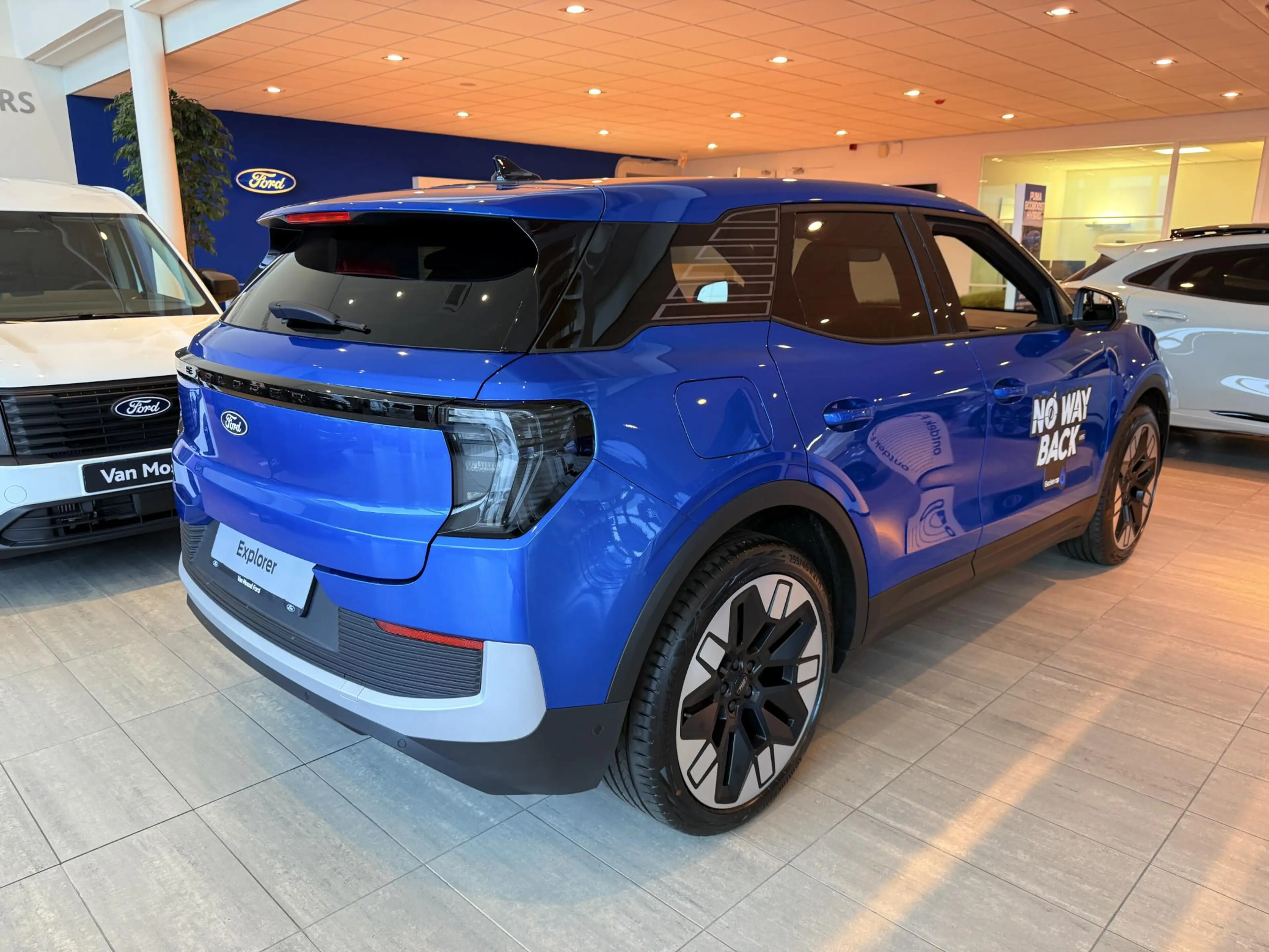 Ford Explorer Premium Extended Range RWD 77 kWh | Panodak | Memo — photo 4