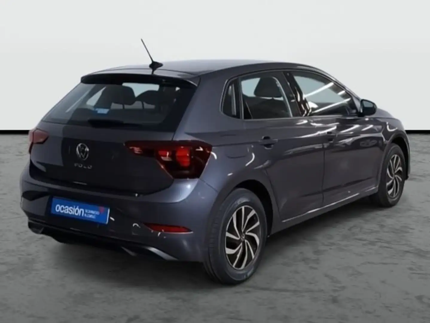 Volkswagen Polo Connect 1.0 TSI 70 kW (95CV) SG5 Gris - 2