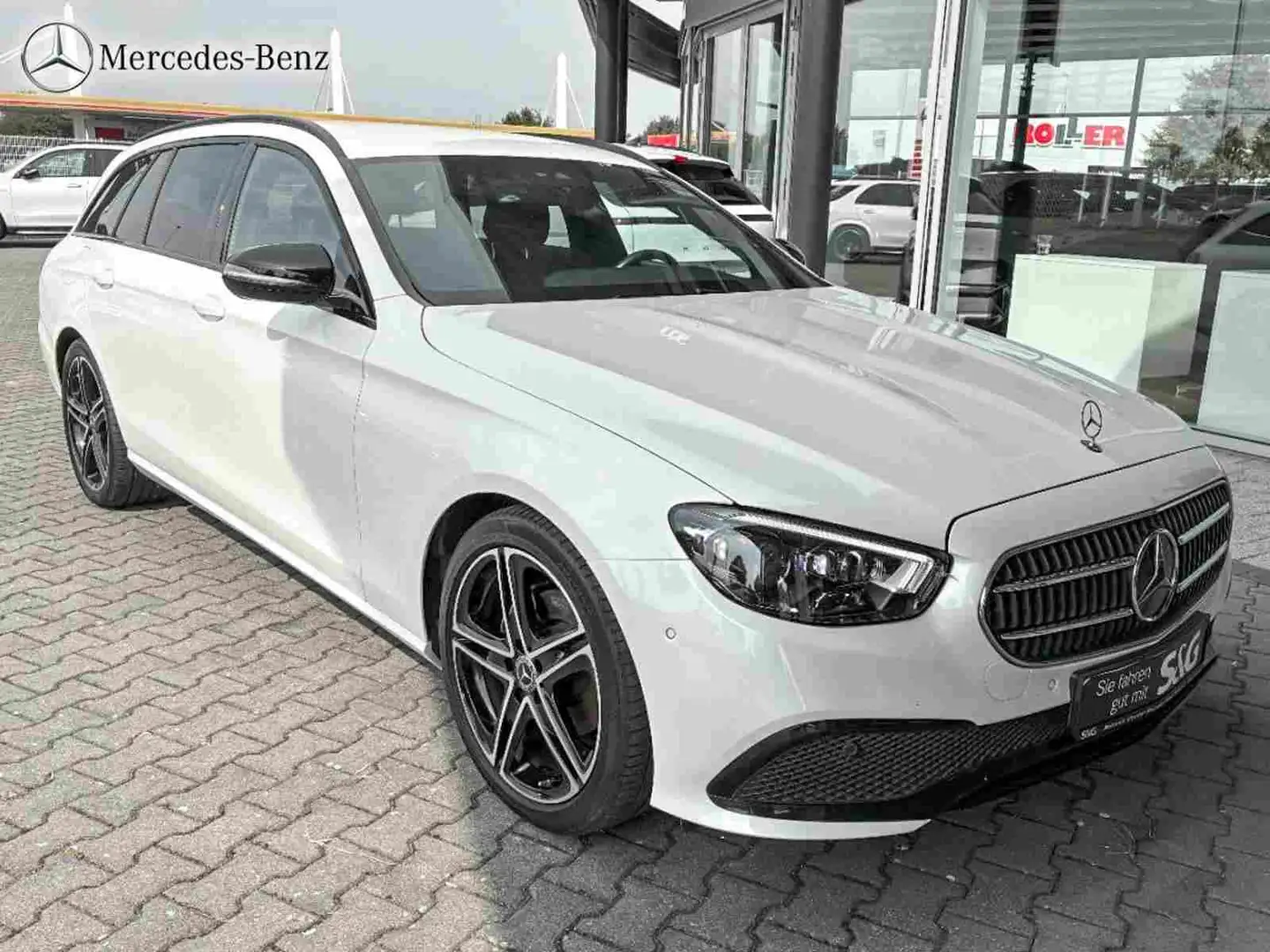 Mercedes-Benz E 220 d T Avantgarde Night+RüKam+AHK+Totwink Weiß - 2