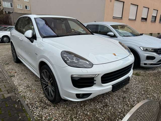 Imagine Porsche Cayenne Diesel,Tiptronik S,Pano,Luftfe.,Navi,BiC