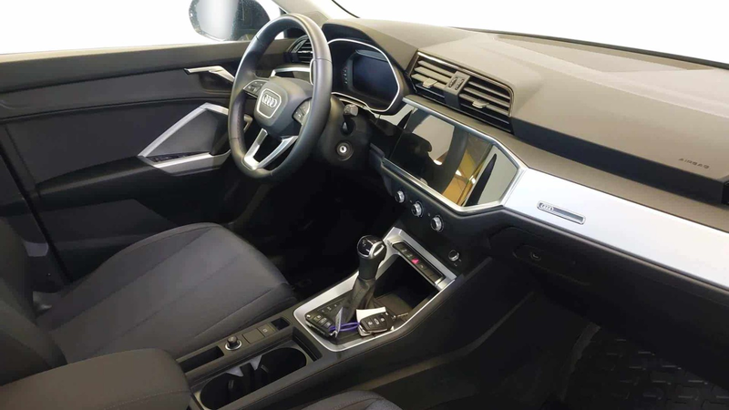 Audi Q3 35 TDI NAVI/DAB/PDC/SIDE ASSIST/LANE ASSIST — photo 8