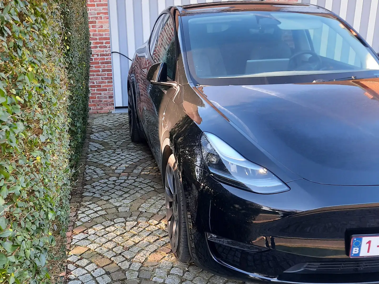 Tesla Model Y Model High performence Noir - 2