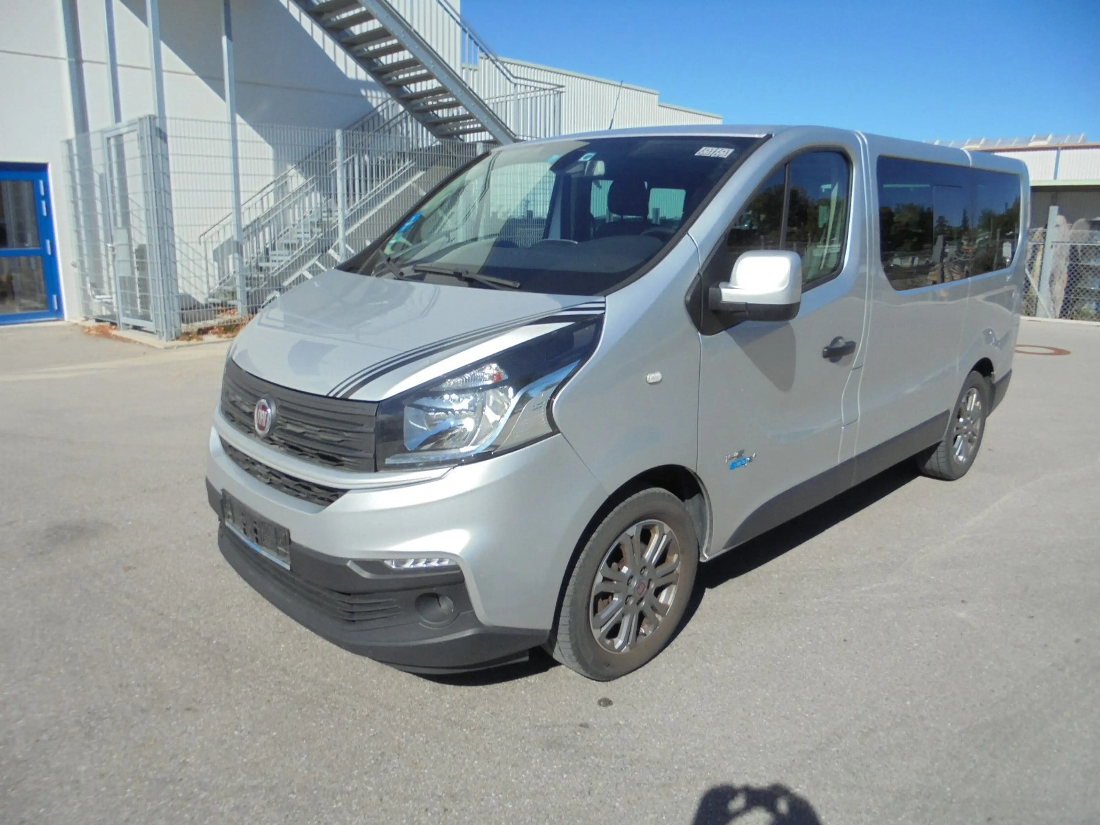 Fiat Talento Kombi L1H1 1,2t Family~147000 Km~8 Sitze