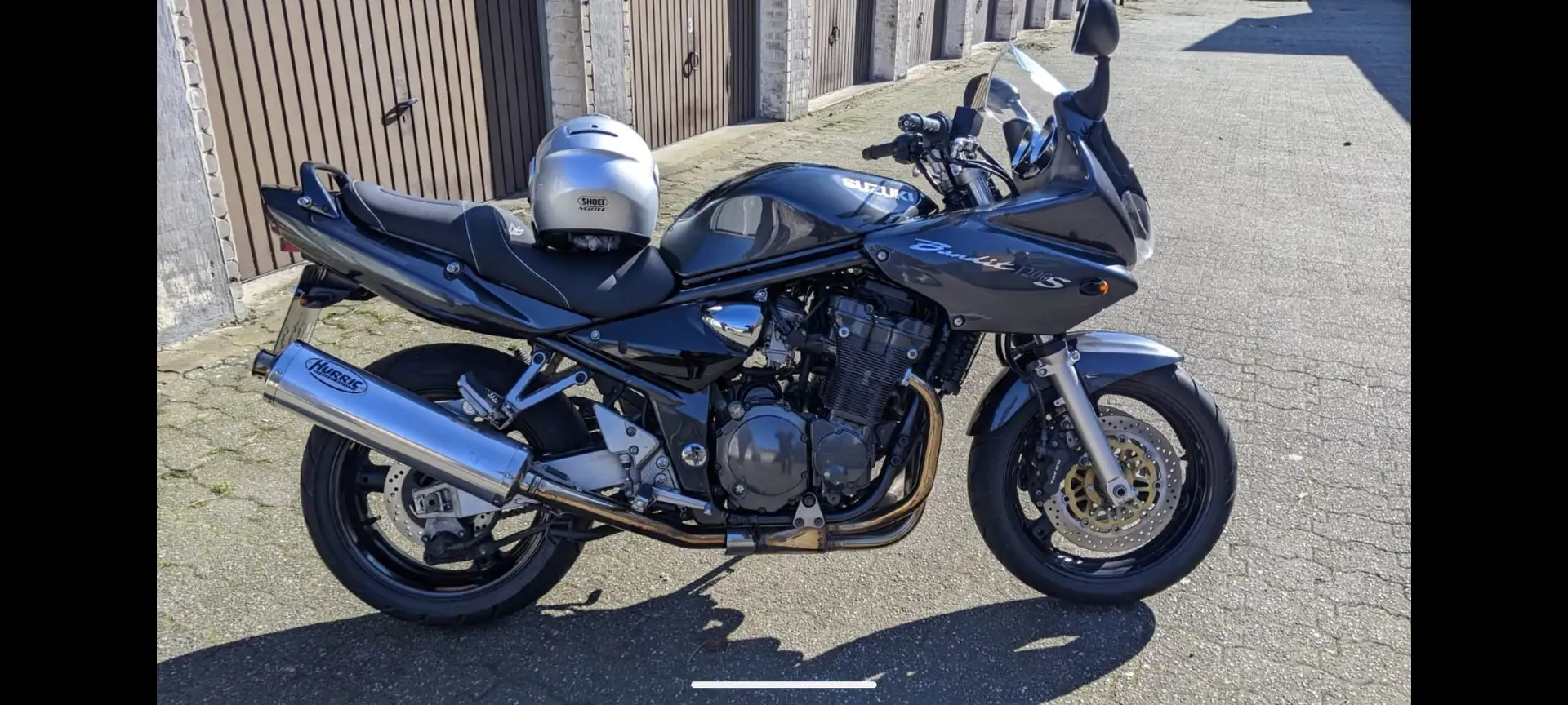 Suzuki Bandit 1200 S, TÜV neu, TOP Zustand, Komplettbekl., Helme Grau - 1