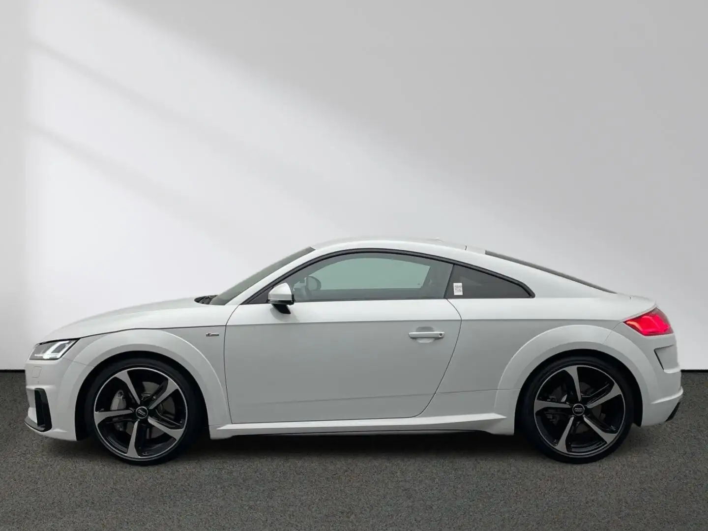 Audi TT 45 TFSI quattro MMI Matrix S line Digicockpit White - 2