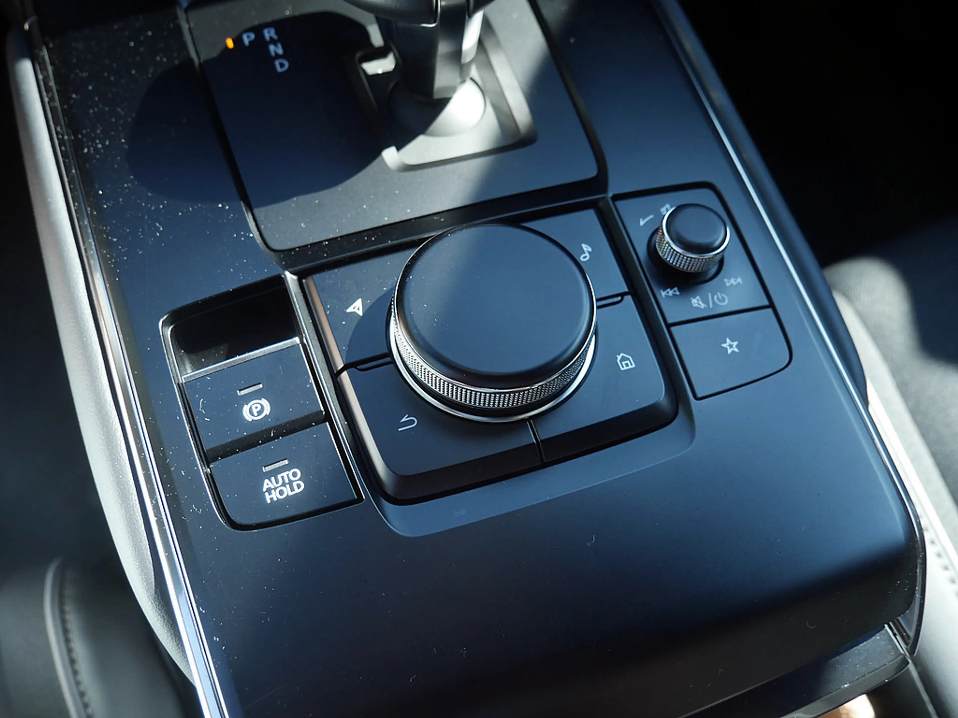 Mazda MX-30 e-SKYACTIV EV Makoto ACC HUD MATRIX-LED — photo 17