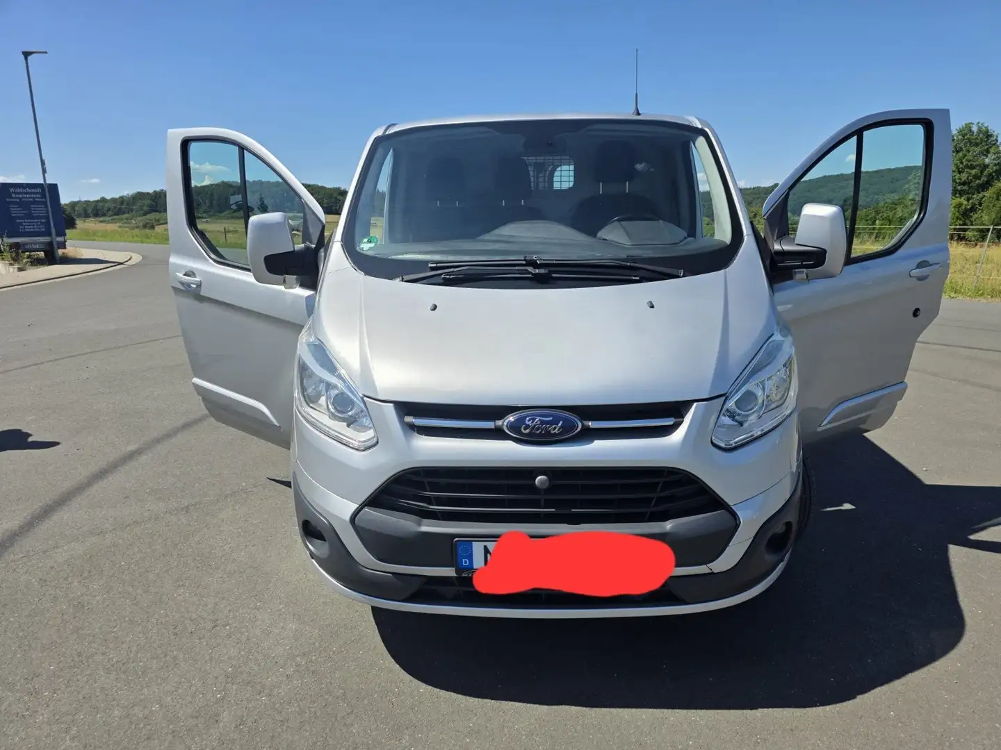 Ford Transit Custom Transporter Silber - 1