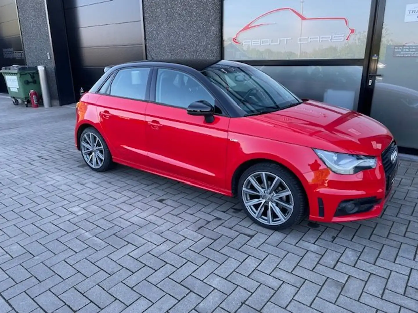 Audi A1 1.2 Ambition benzine S LINE topstaat !! Red - 1