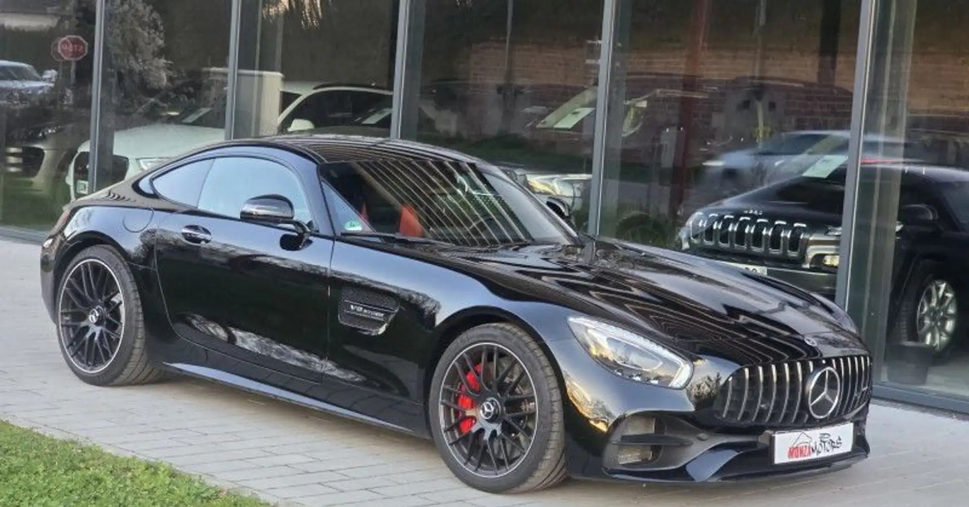 Mercedes-Benz AMG GT Mercedes 4.0 V8 557CH C Schwarz - 1