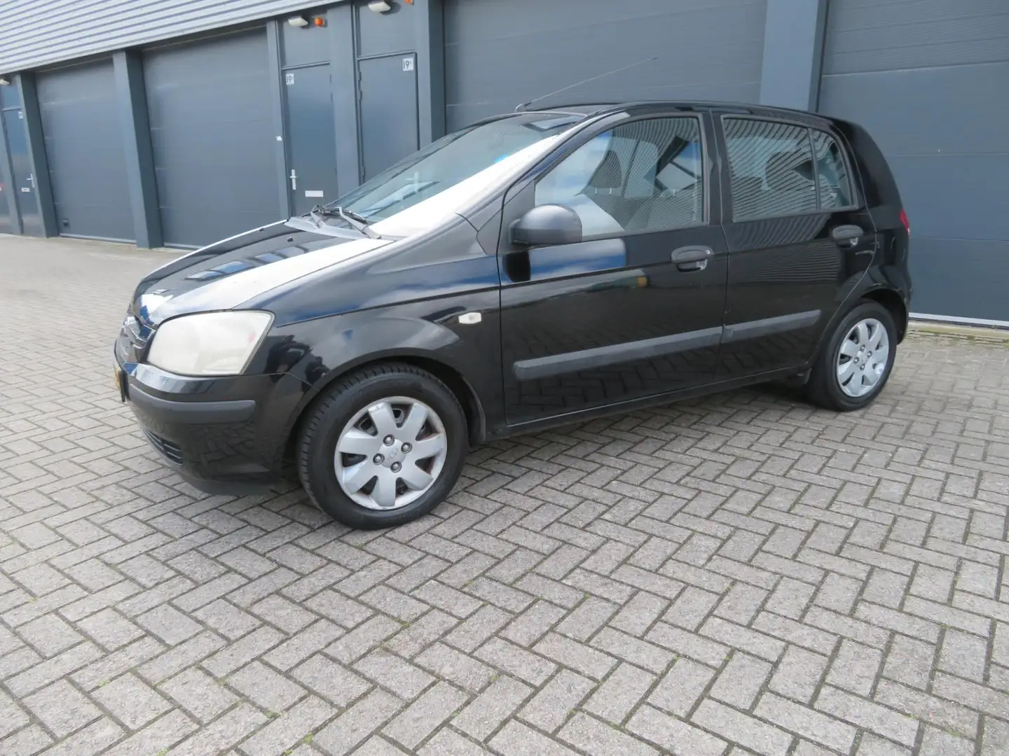 Hyundai Getz 1.3i GL kleine 5 deurs auto 156108 km nap Noir - 2