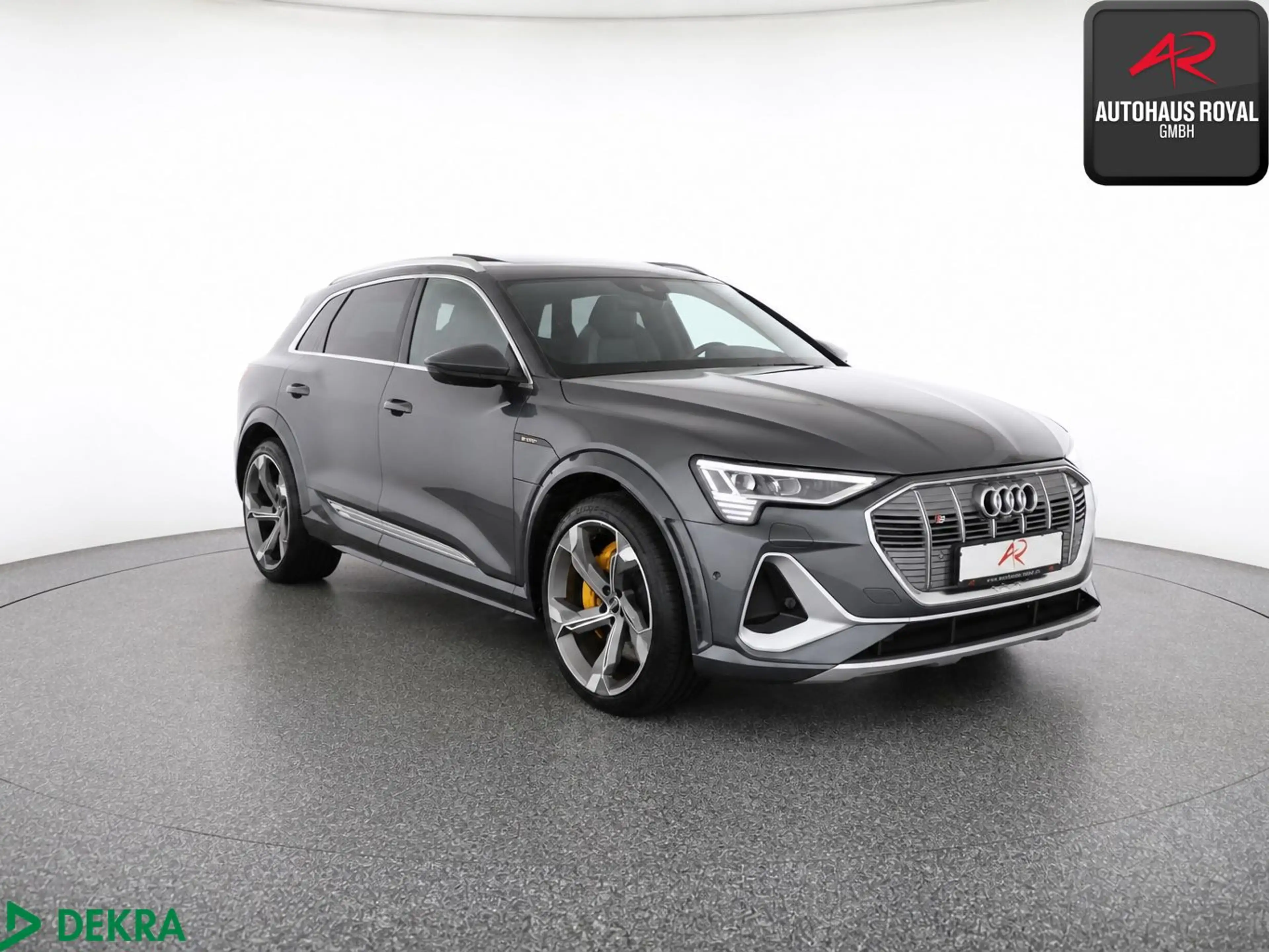 Audi e-tron S qu S-SITZE,NACHTSICHT,HUD,360°,B+O,22Z. — photo 7