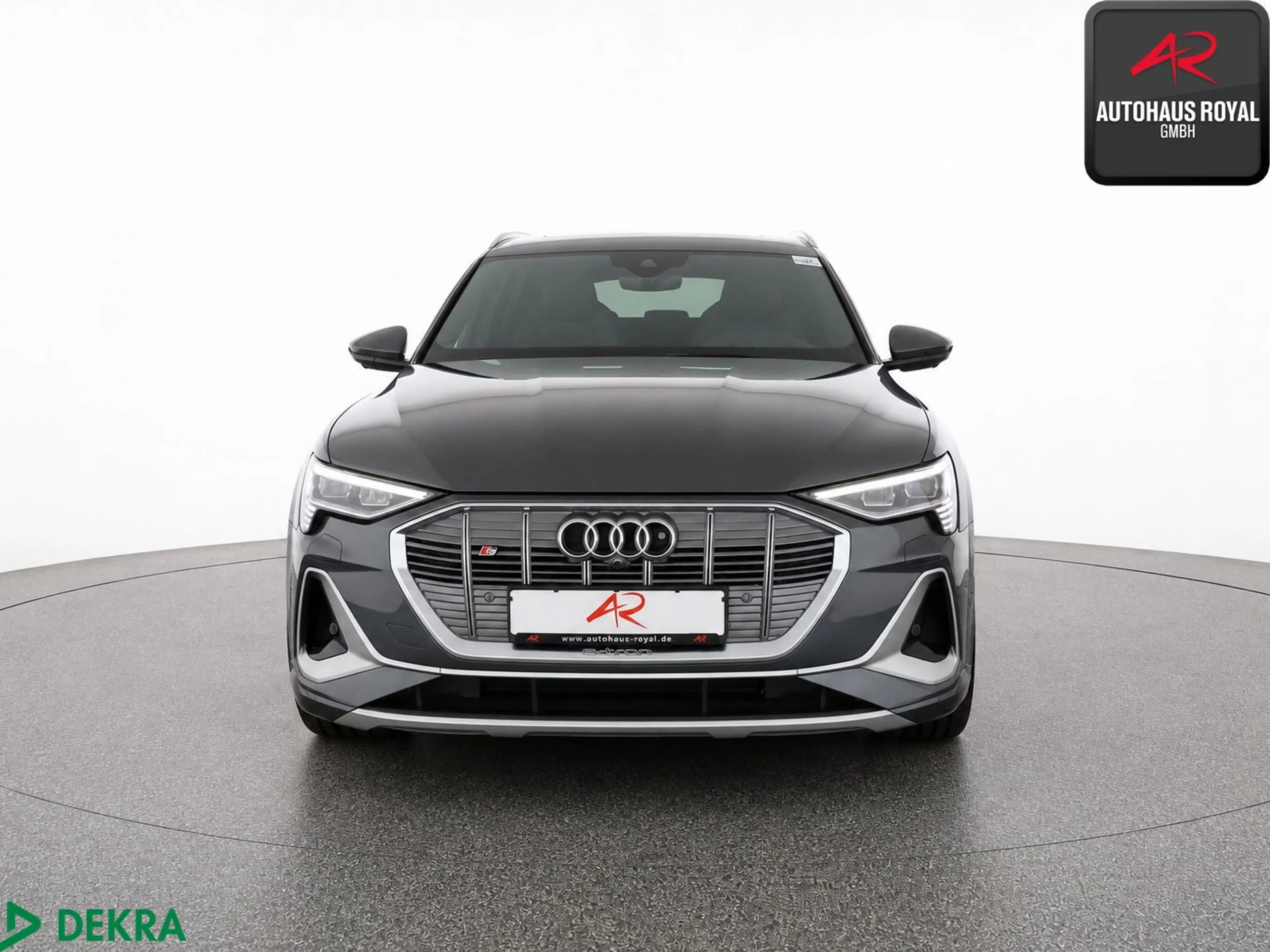 Audi e-tron S qu S-SITZE,NACHTSICHT,HUD,360°,B+O,22Z. — photo 8