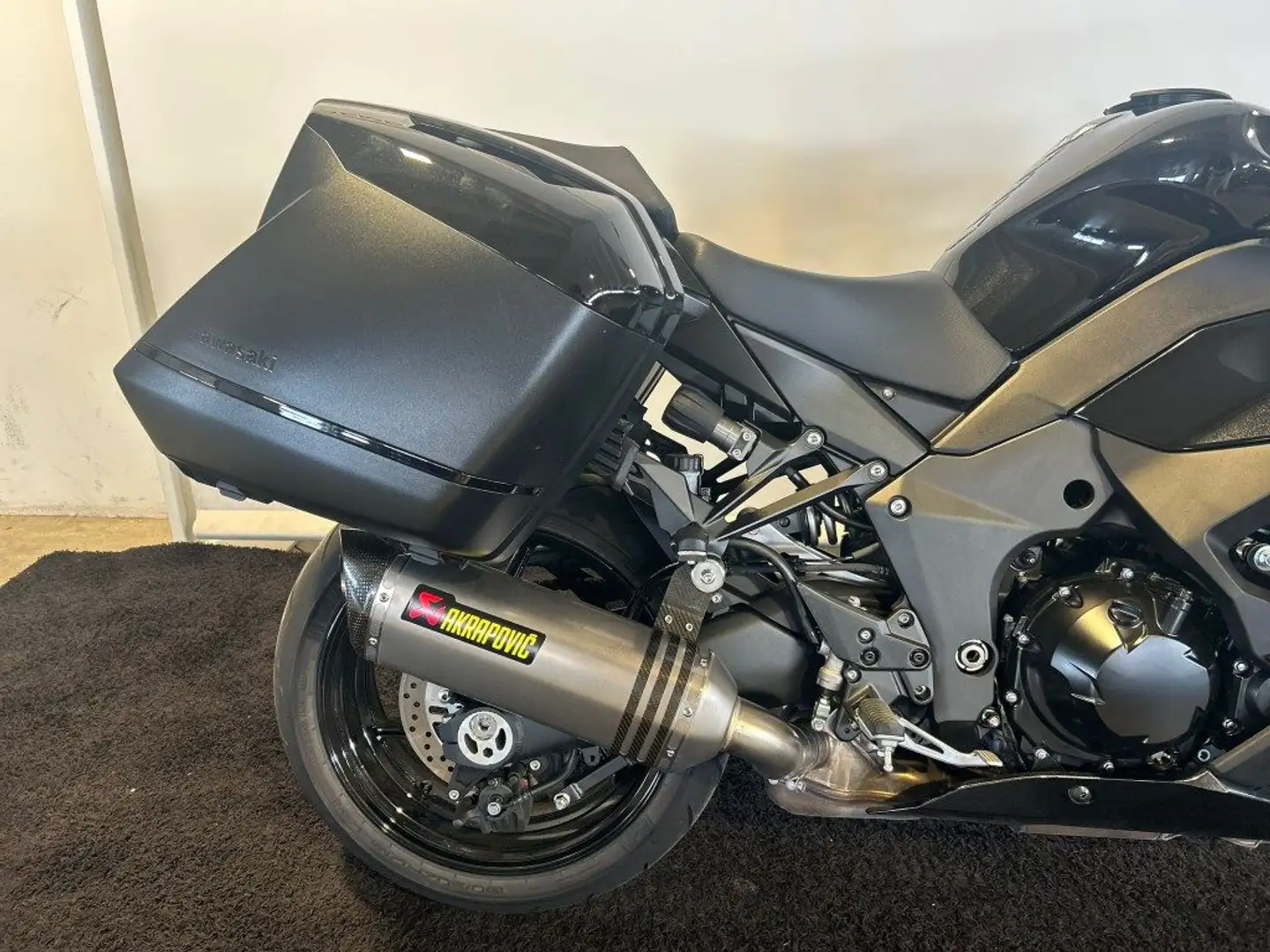 Kawasaki Ninja ZX-10R NINJA 1000 SX - SCARICO AKRAPOVIC - VALIGIE Nero - 2