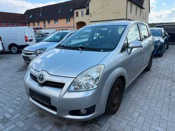 2.2 D-4D Sol 7 Sitze 2.Hand EXPORT