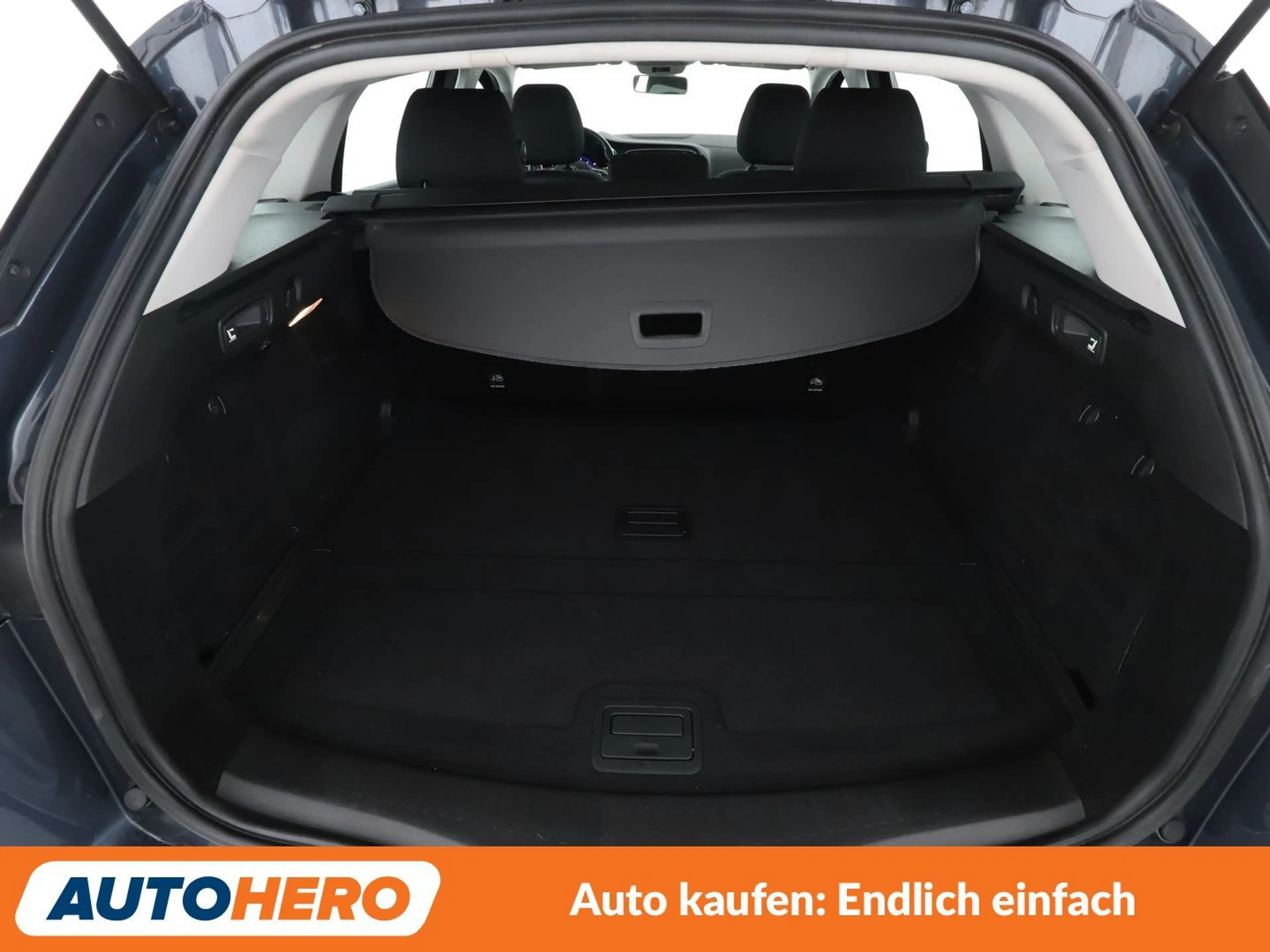 Renault Megane 1.5 BLUE dCi Business Edition *NAVI*LED*TEMPO*PDC* — photo 17