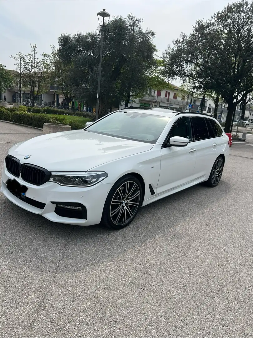 BMW 530 530d Touring Msport 249cv auto White - 2