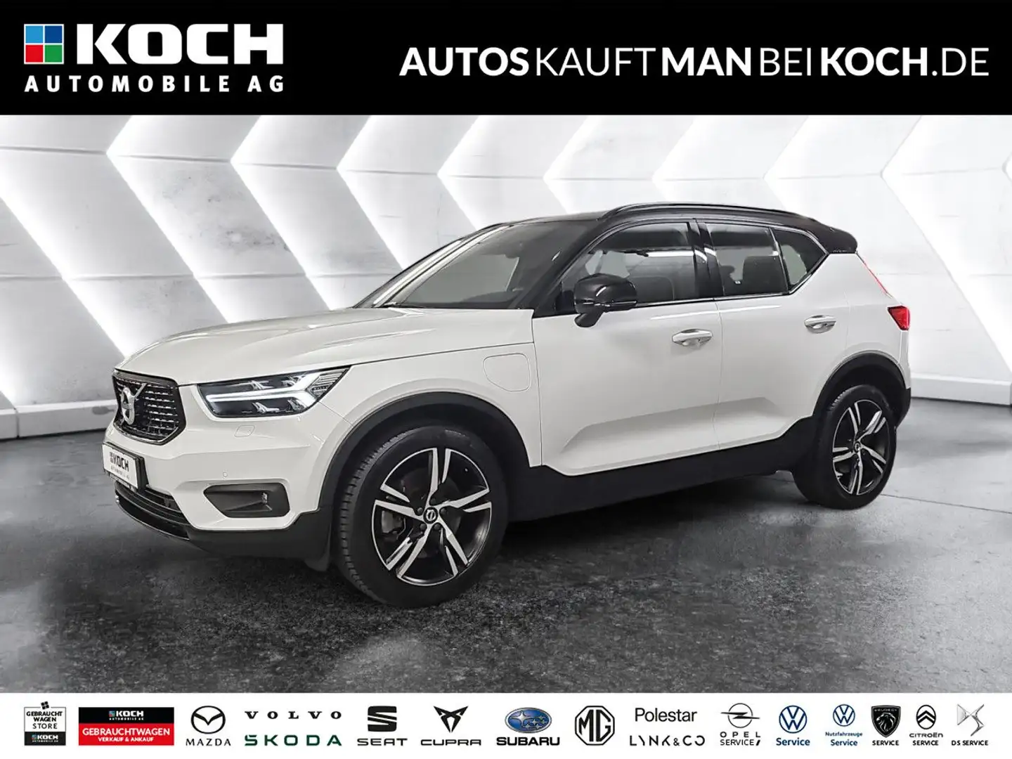 Volvo XC40 T5 Recharge R-Design BLIS STHz PANO 360 H&K Weiß - 1
