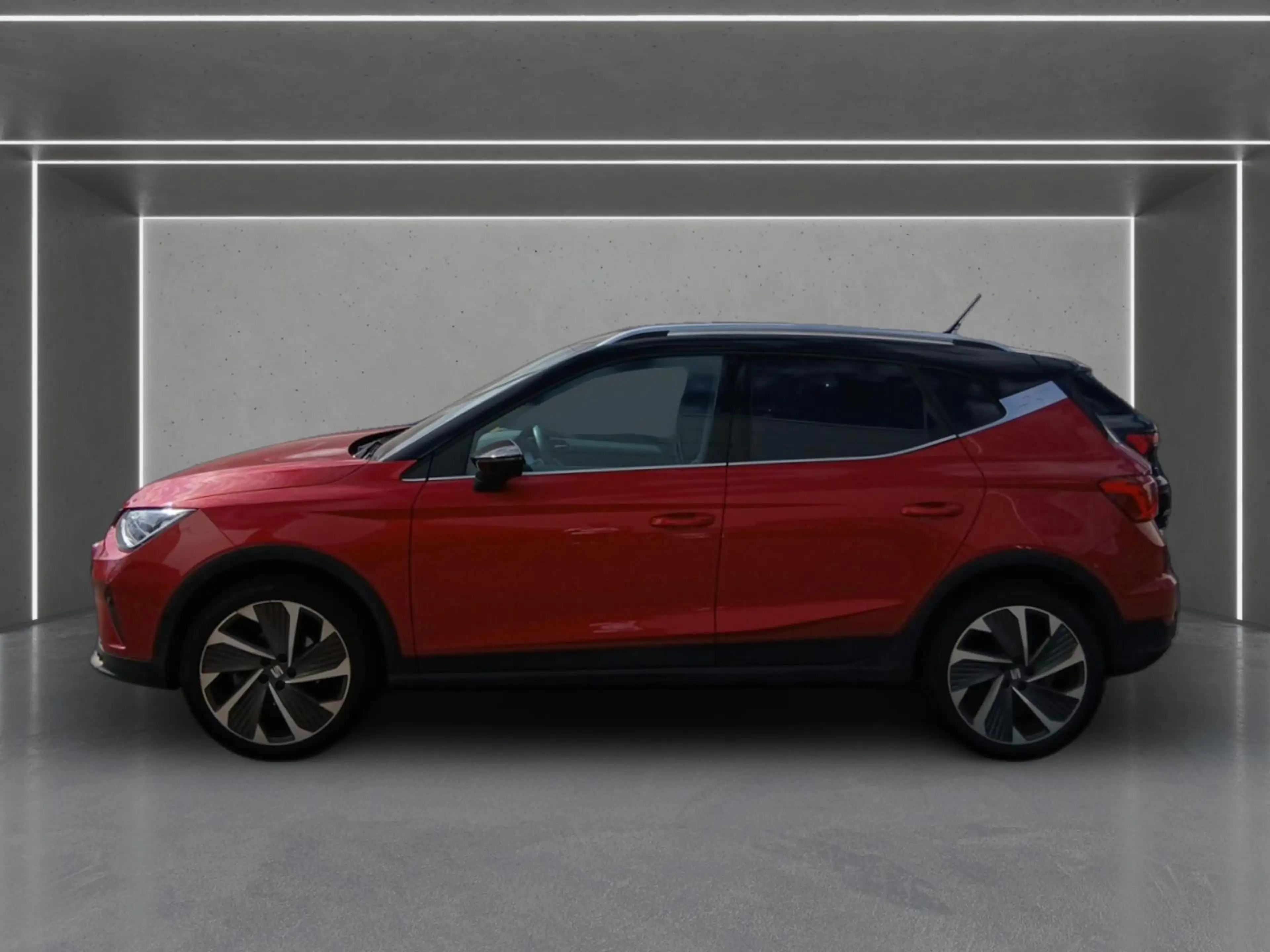 SEAT Arona 1.0 TSI FR DSG *ACC*NAV*Vision+*LED*SHZ* — photo 4