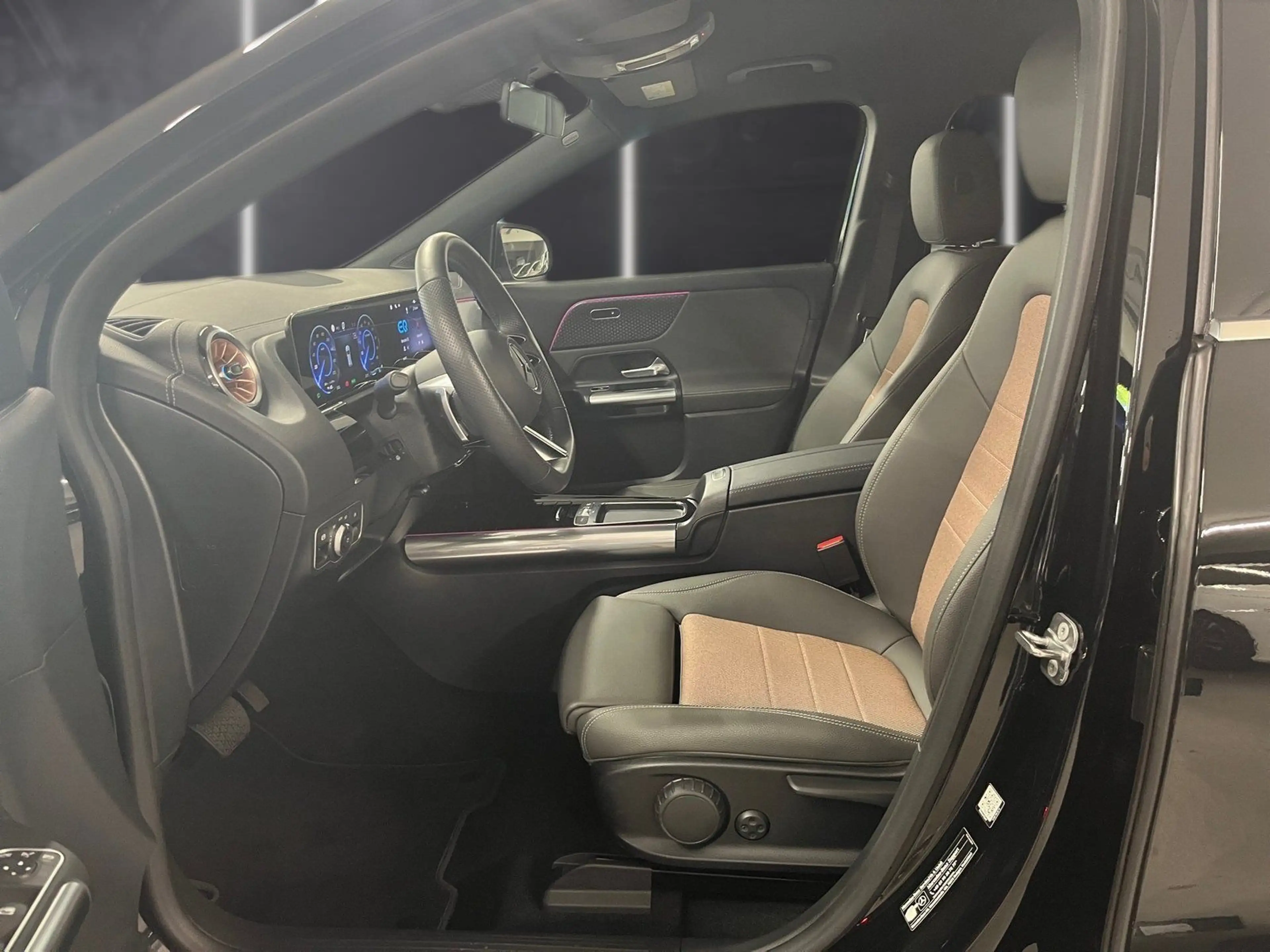 Mercedes-Benz EQA 250+ Electric Art*360°*Distronic*Totwink*LED — photo 7