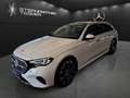 Mercedes-Benz E 220 d T AVANTGARDE+MBUX+PANO+DIST+AMBIENTE+AHK Blanc - thumbnail 2