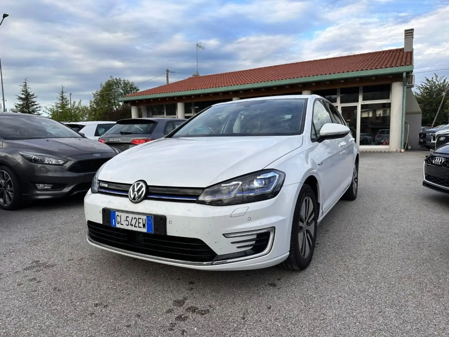 Volkswagen e-Golf ELETTRICA Bianco - 1