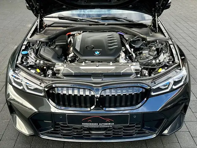 BMW 3 Series view 6