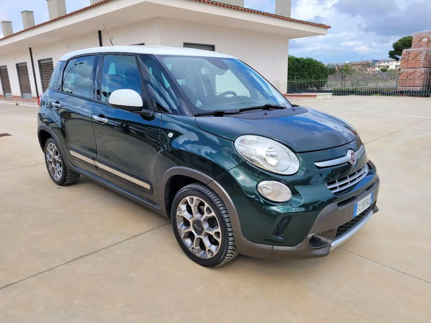 Fiat 500L 1.3 MJT 95 CV Dualogic Cross Groen - 2