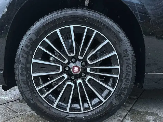 Fiat Tipo view 9