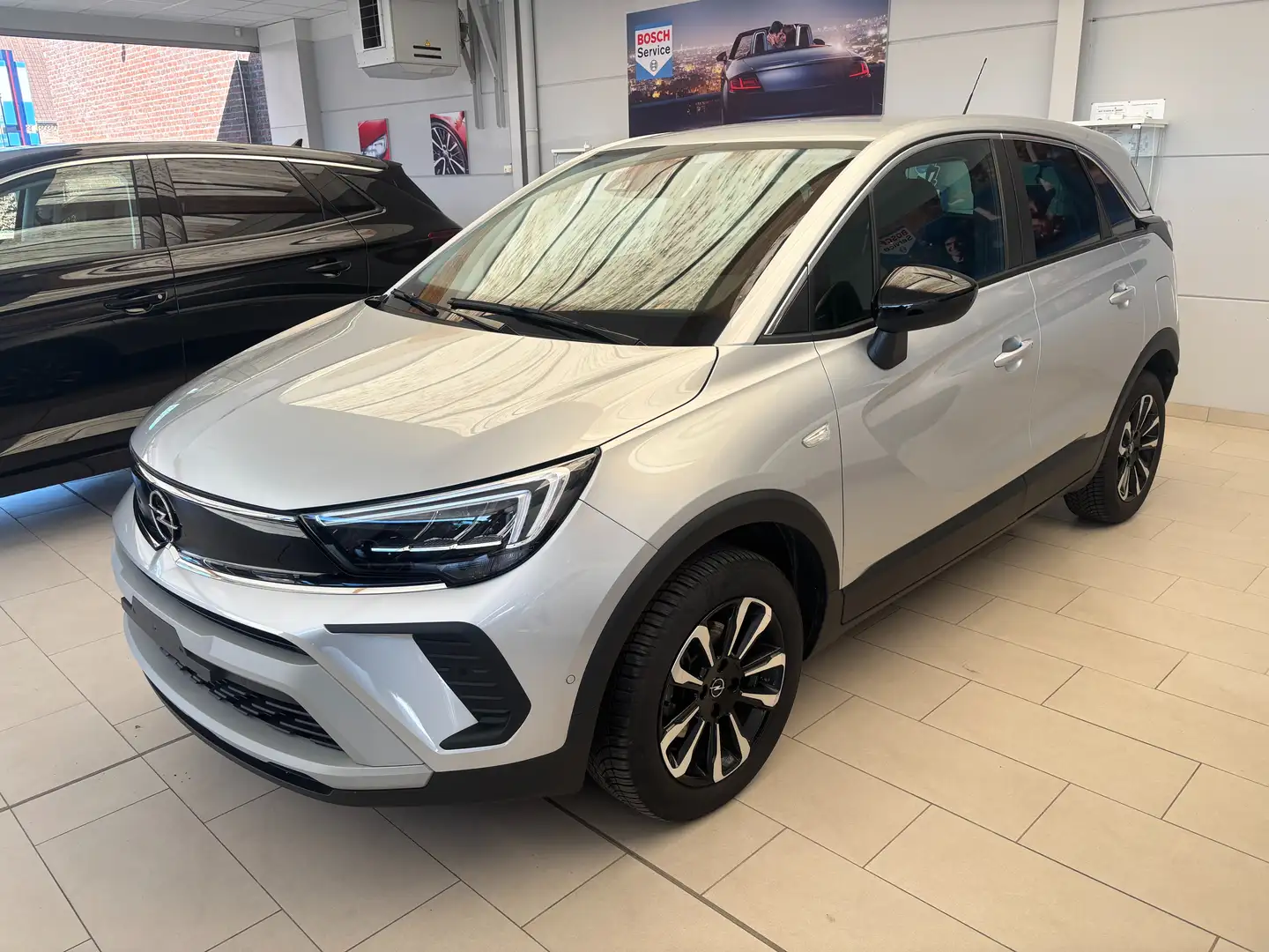 Opel Crossland 1.2 Turbo Elegance S/S (EU6.4) Grijs - 2