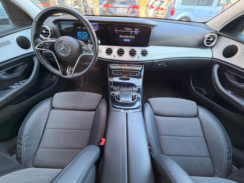 Mercedes-Benz E 300 E T-Modell AHK/KAMERA/SHZ/TEMP — photo 12