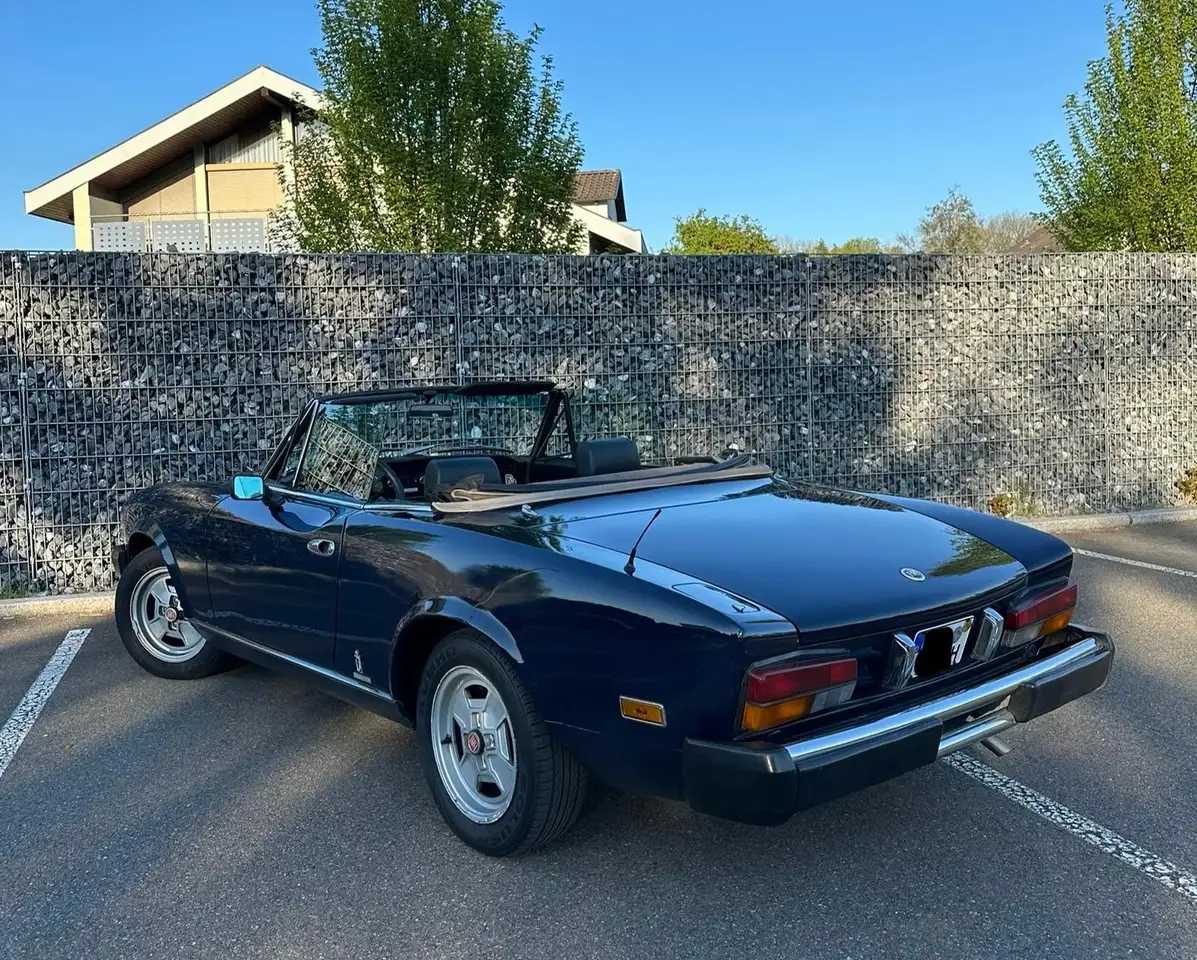 Fiat 124 Spider, foto 4