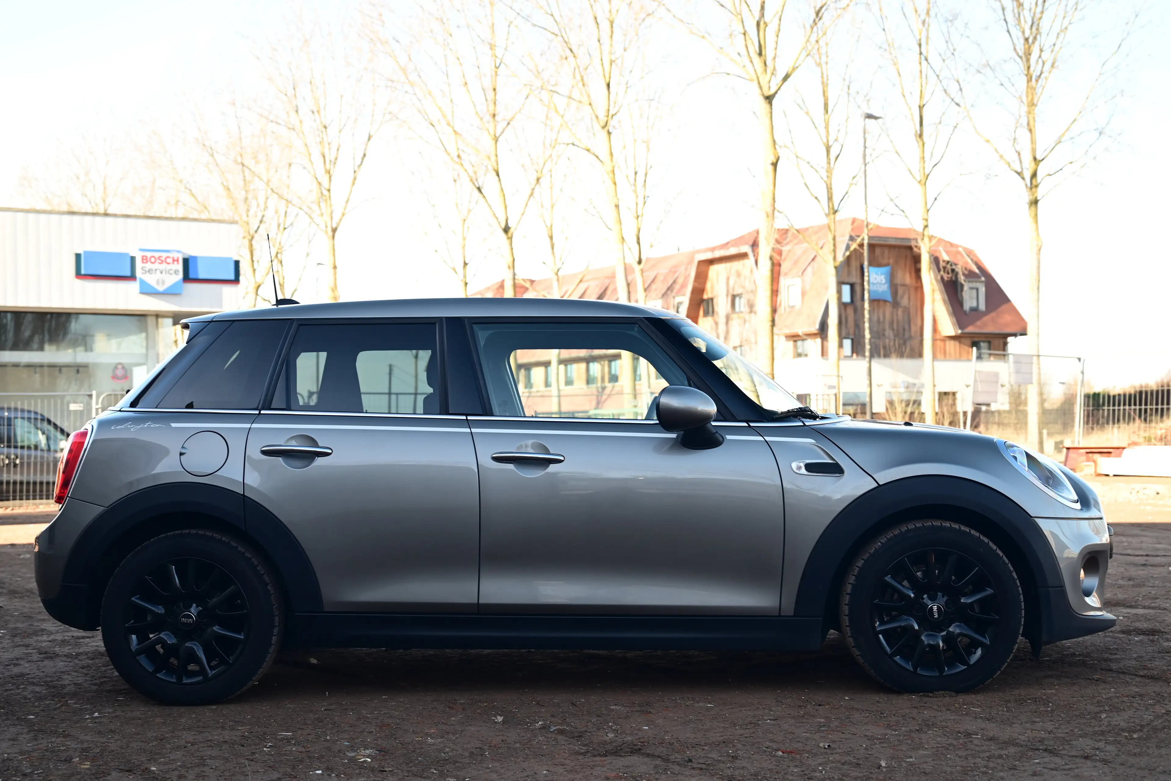 MINI One D 5 DOORS / ISLINGTON / NAVI / PDC / AIRCO / TOP — photo 9