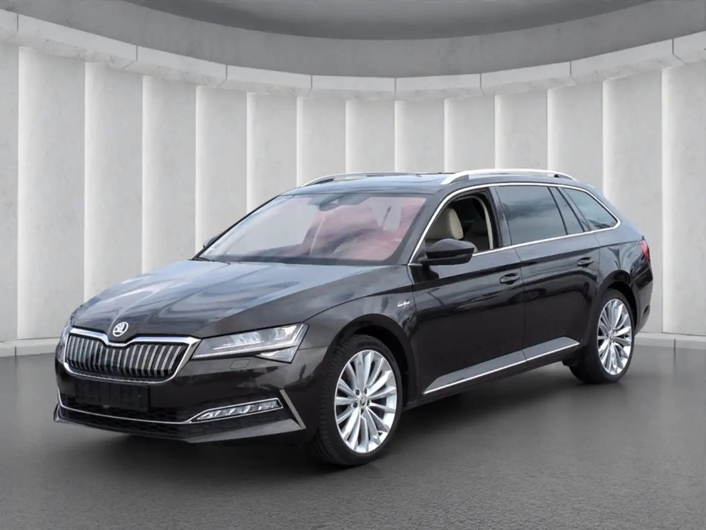 Skoda Superb Combi iV Hybrid*L&K Laurin & Klement AHK Braun - 2