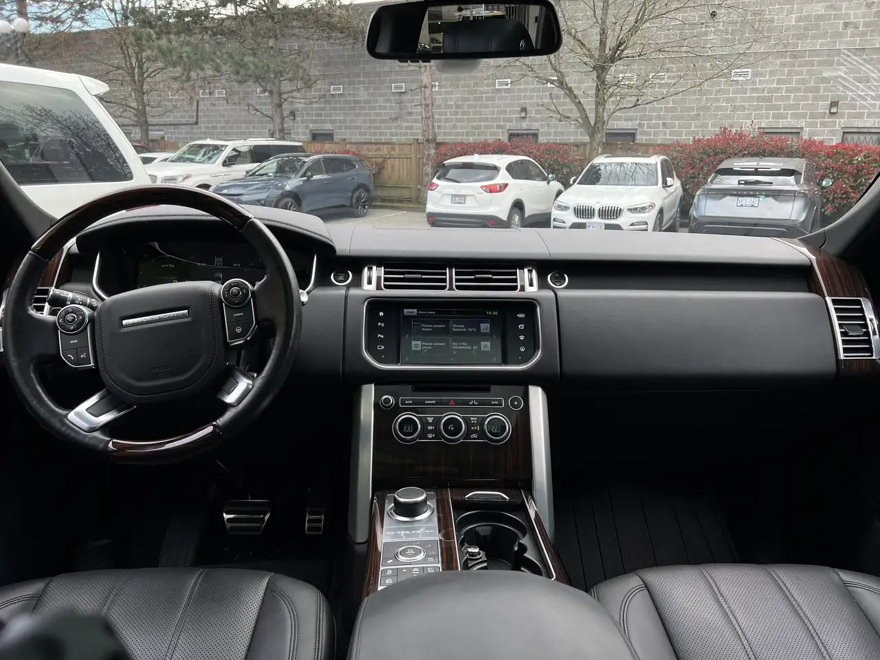 Land Rover Range Rover снимка Land Rover Range Rover
