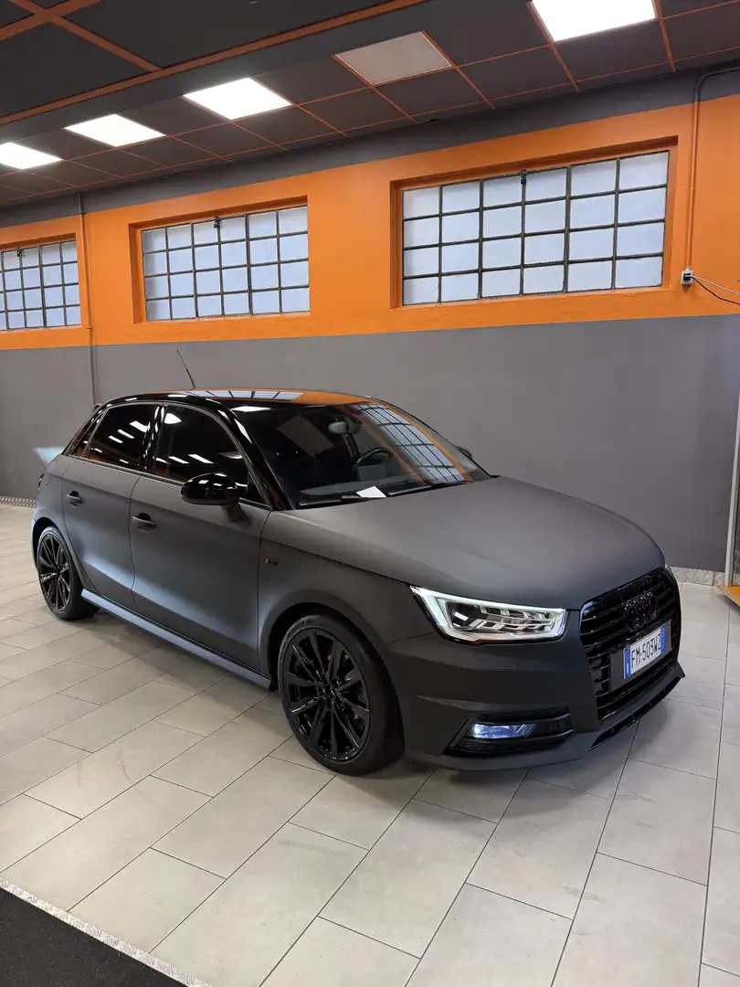 Audi A1 Sportback 1.4 tdi Admired s-tronic *NEOPATENTATI* Nero - 1
