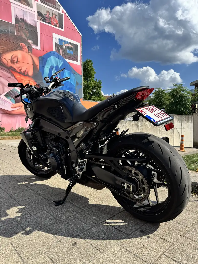 Yamaha MT-09 met Akrapovic full systeem (t.w.v 2100€) - 1