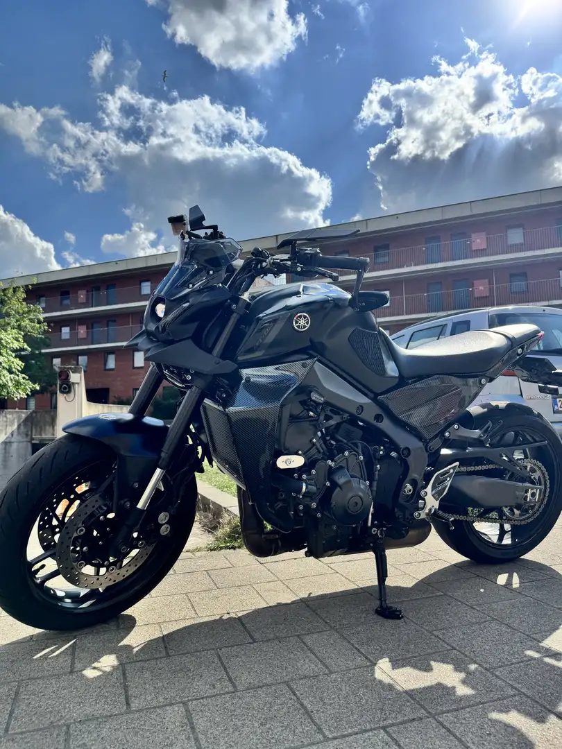 Yamaha MT-09 met Akrapovic full systeem (t.w.v 2100€) - 2