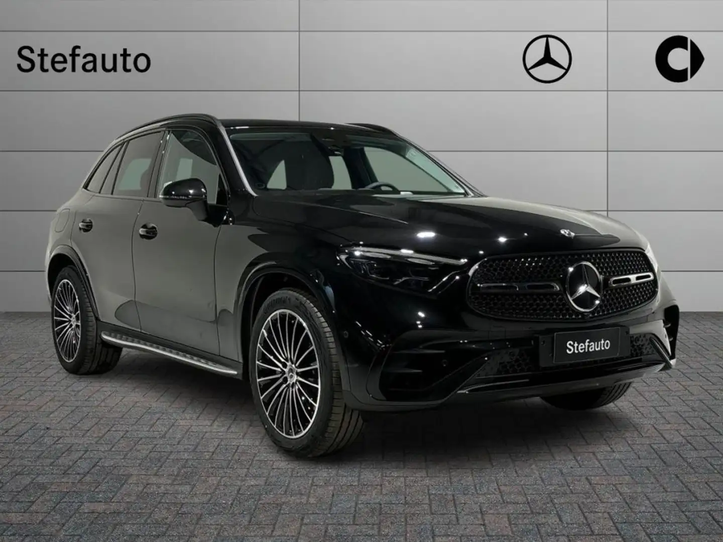Mercedes-Benz GLC 220 d 4Matic Mild Hybrid AMG Line Advanced Fekete - 1