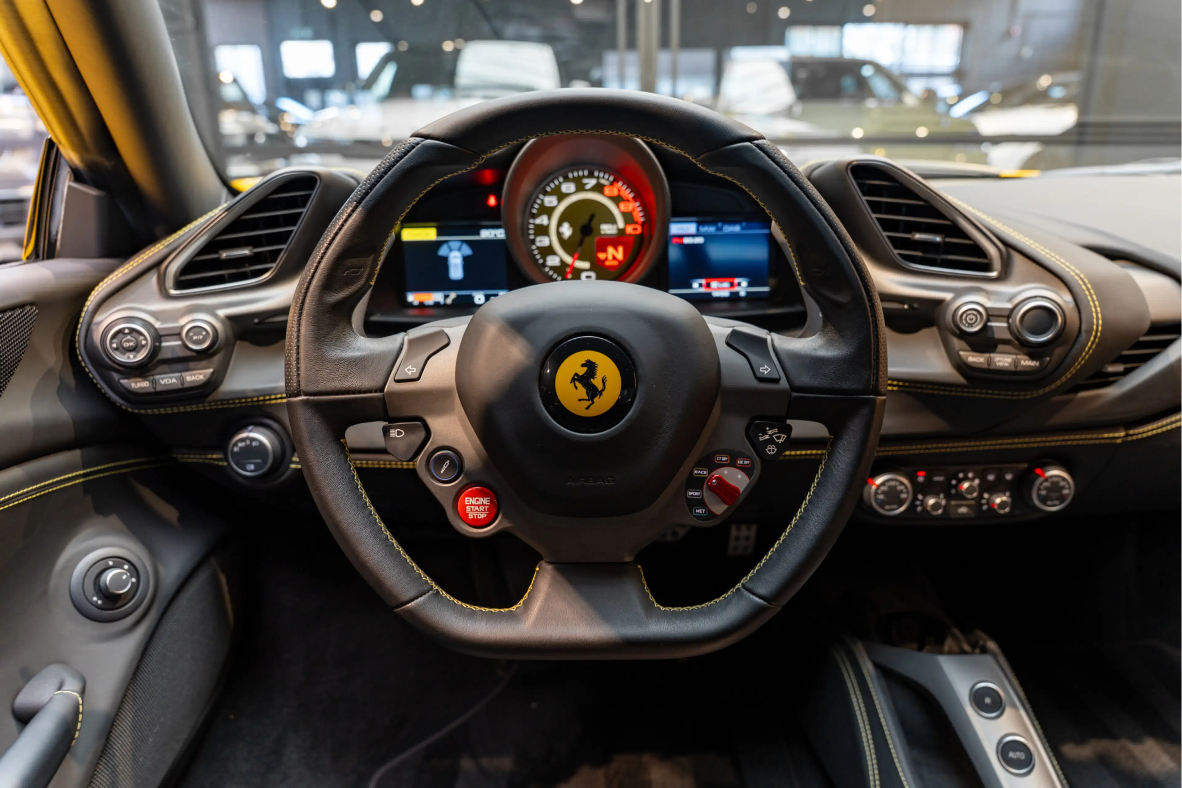 Ferrari 488 3.9 GTB HELE Coupé 3.9 GTB HELE — photo 7