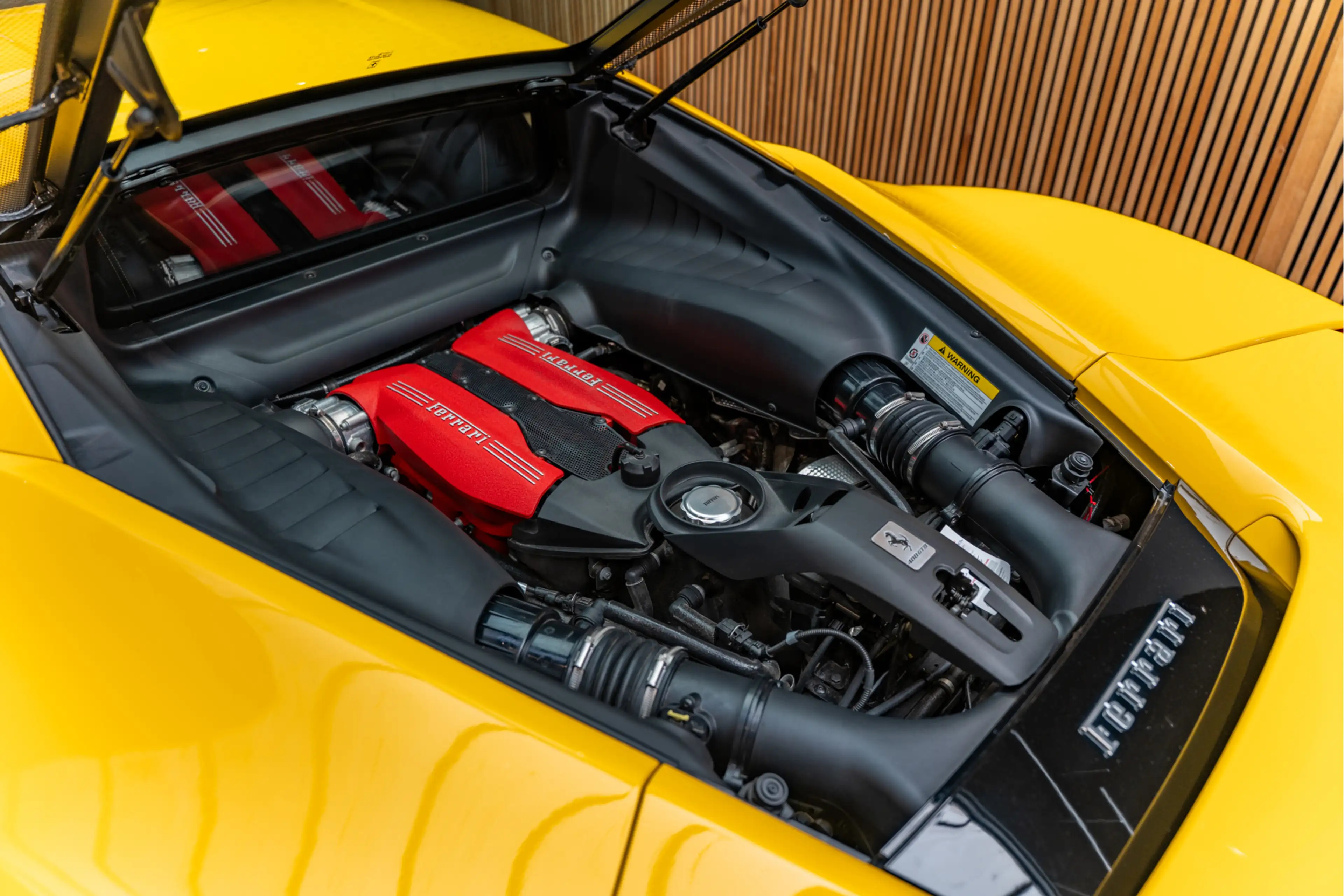 Ferrari 488 3.9 GTB HELE Coupé 3.9 GTB HELE — photo 27