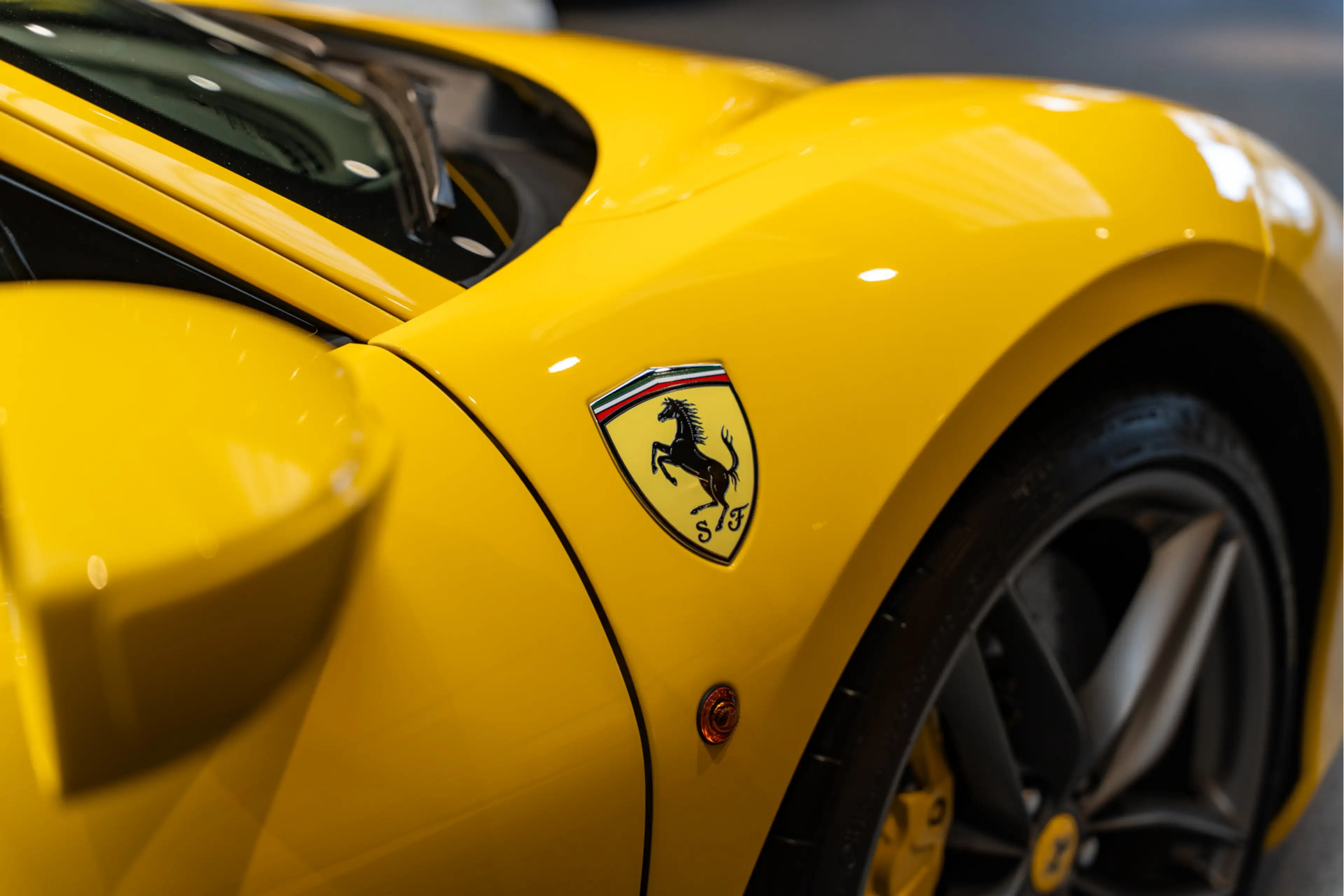 Ferrari 488 3.9 GTB HELE Coupé 3.9 GTB HELE — photo 14