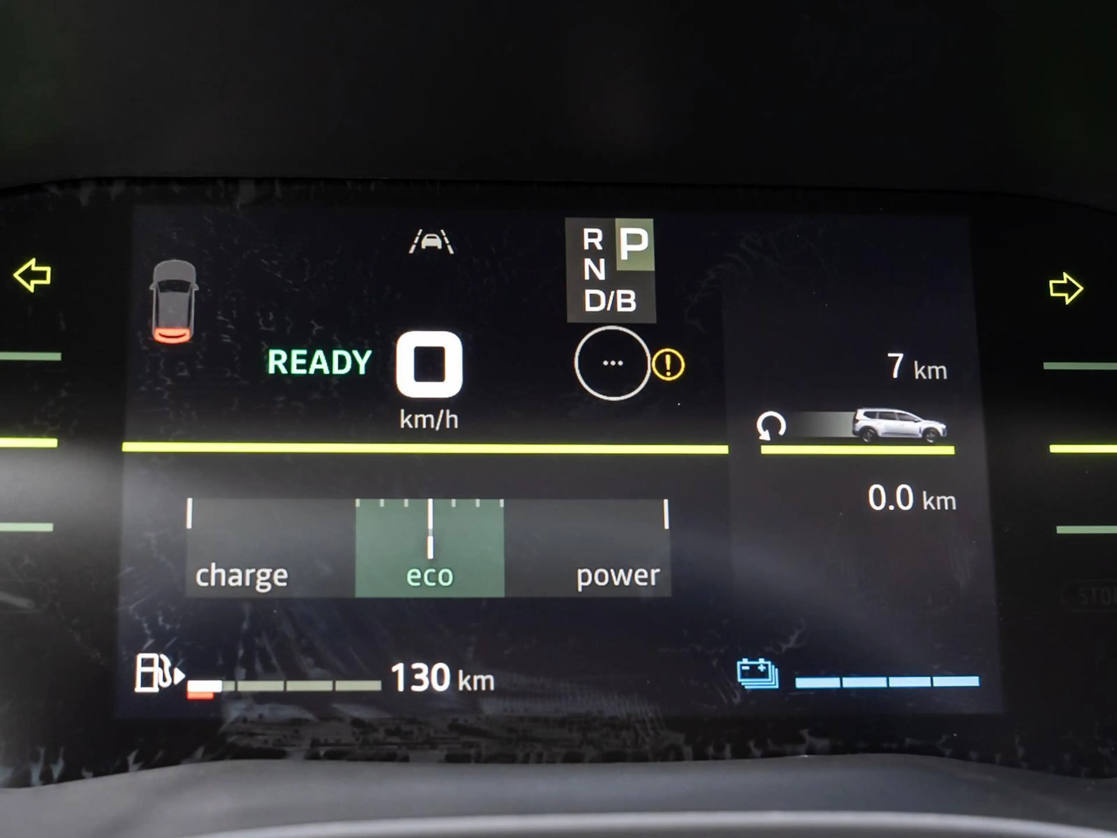 Dacia Jogger Journey hybrid 155 NAVI SHZ PDC KLIMA BT — photo 6