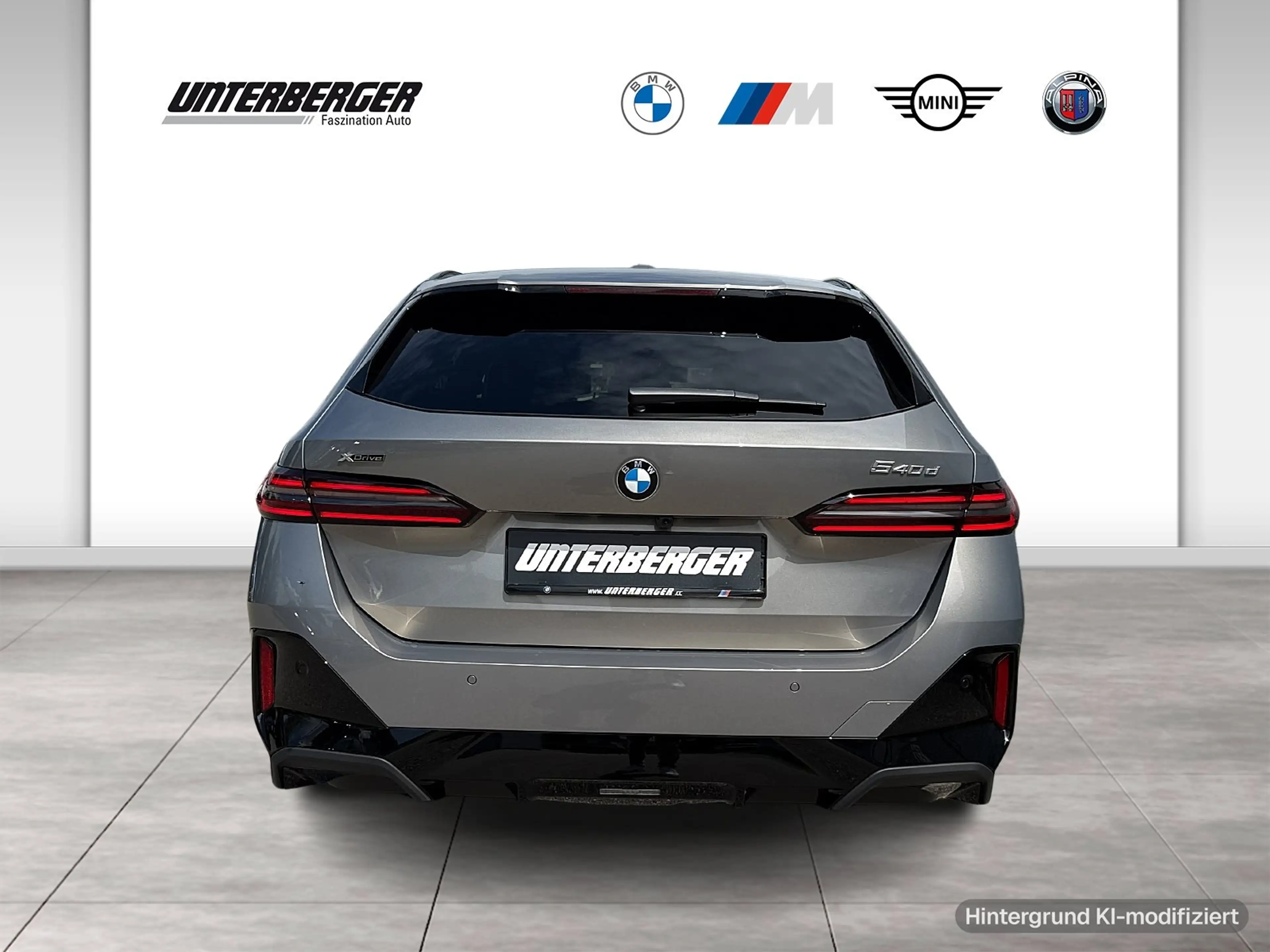BMW 540 d xDrive Touring M Sport PRO HUD 20" Iconic Glow A — photo 5