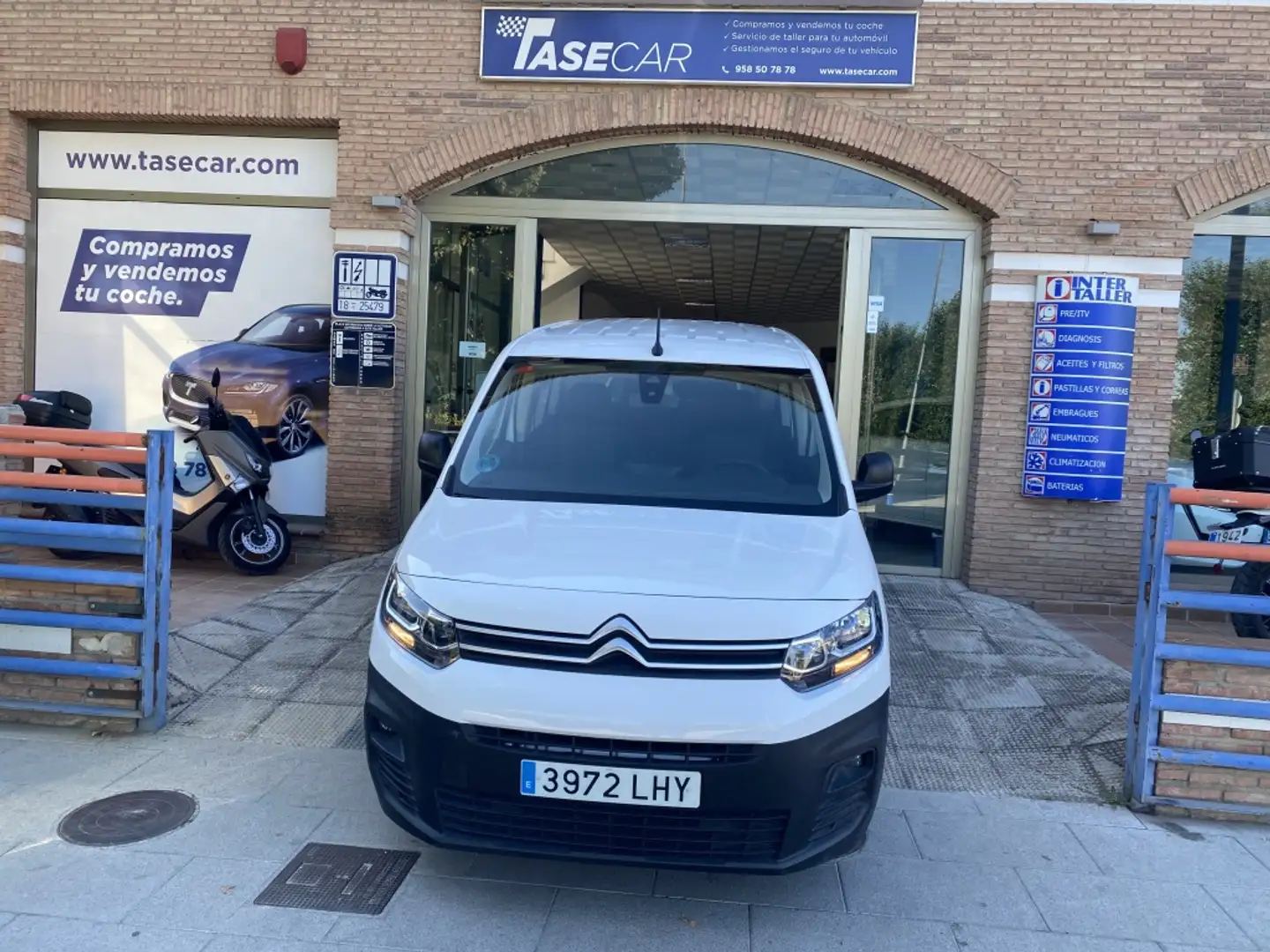 Citroen Berlingo BlueHDi S&S Talla M Live 100 Blanco - 1