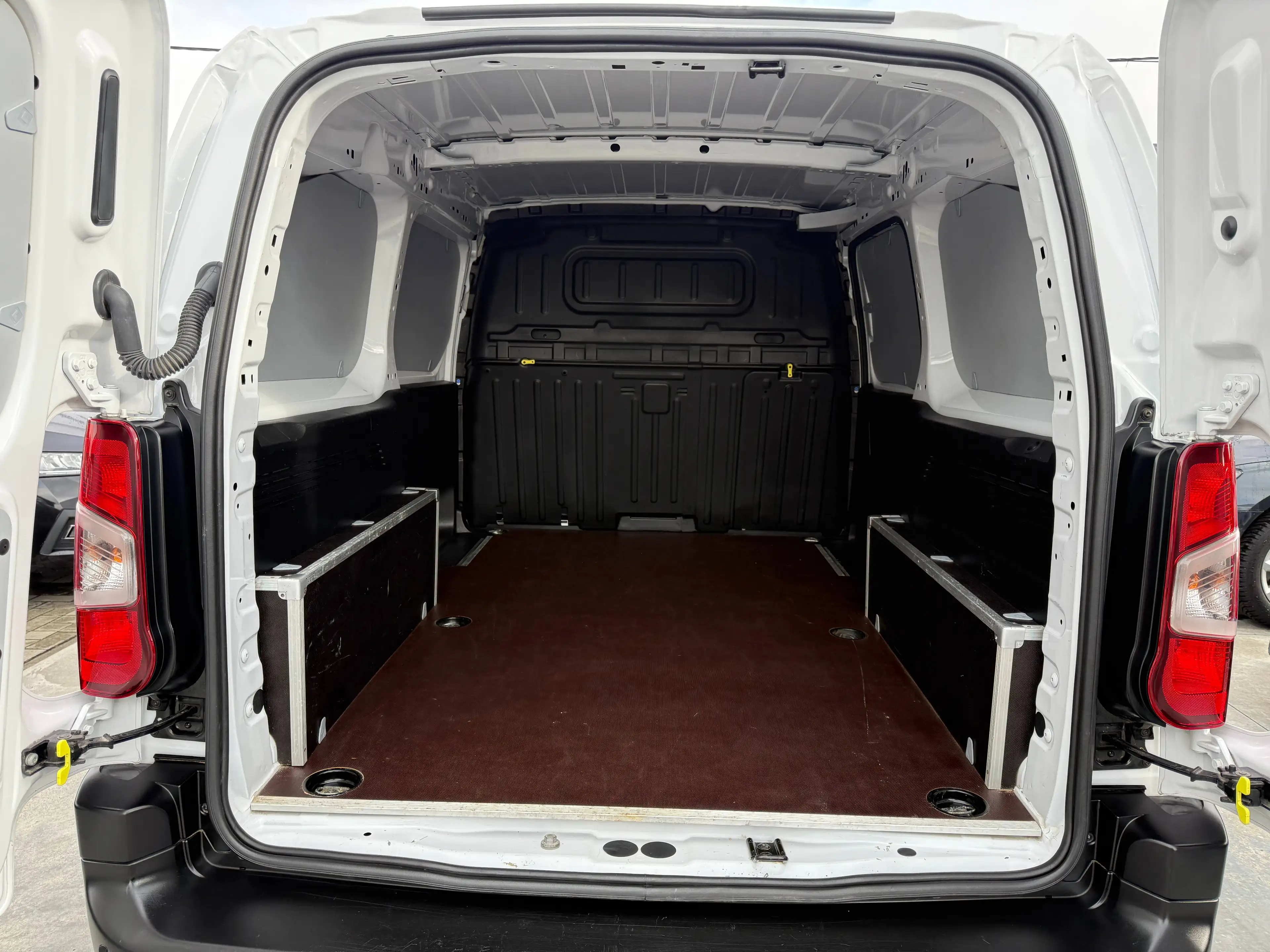 Peugeot Partner 1.5 BLUEHDI LENGTE 2 130PK CAMERA NAVIGATIE CARPLAY PDC FACELIFT CARPASS — photo 14