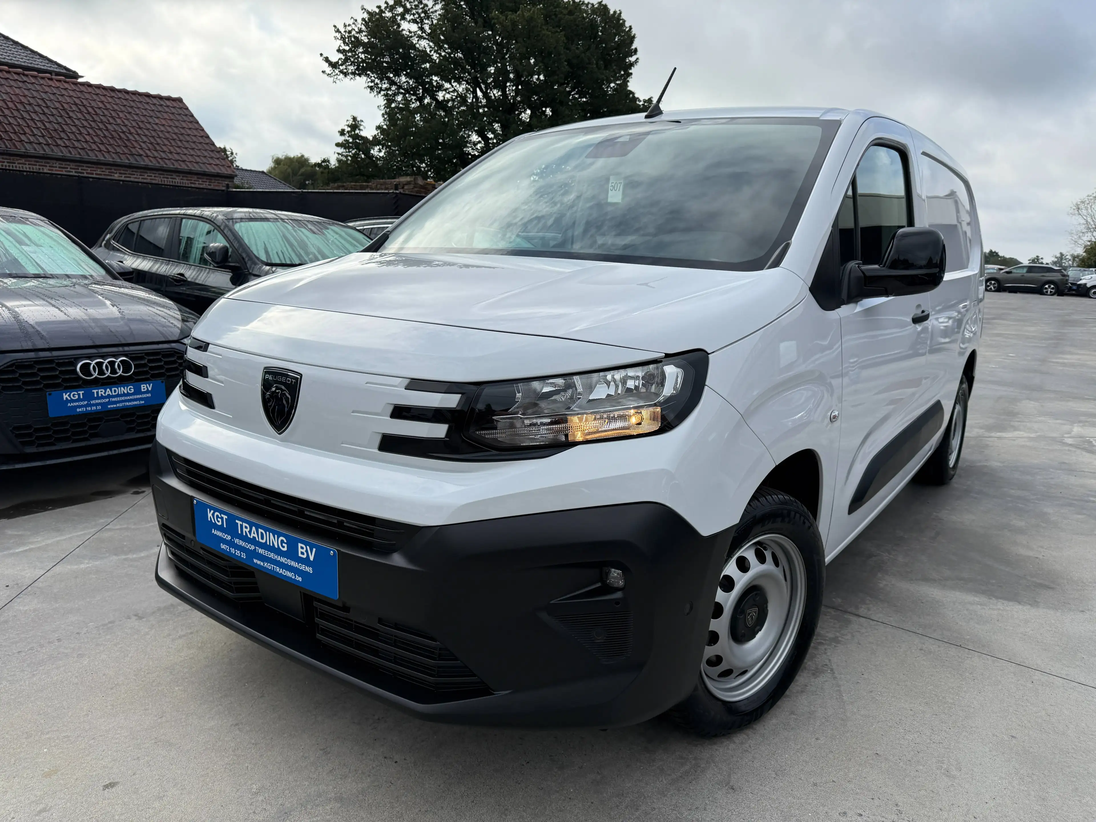 Peugeot Partner 1.5 BLUEHDI LENGTE 2 130PK CAMERA NAVIGATIE CARPLAY PDC FACELIFT CARPASS