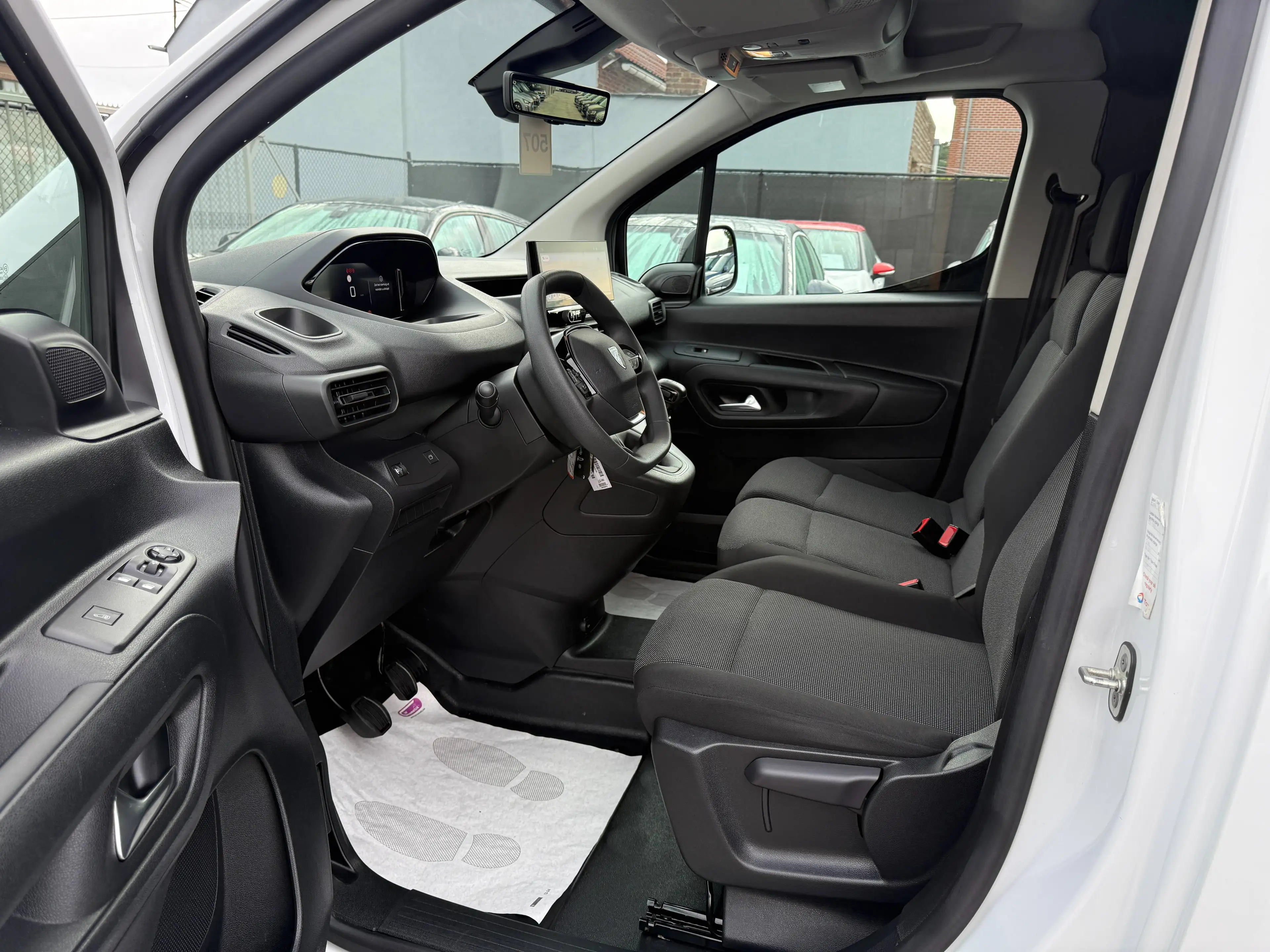 Peugeot Partner 1.5 BLUEHDI LENGTE 2 130PK CAMERA NAVIGATIE CARPLAY PDC FACELIFT CARPASS — photo 12