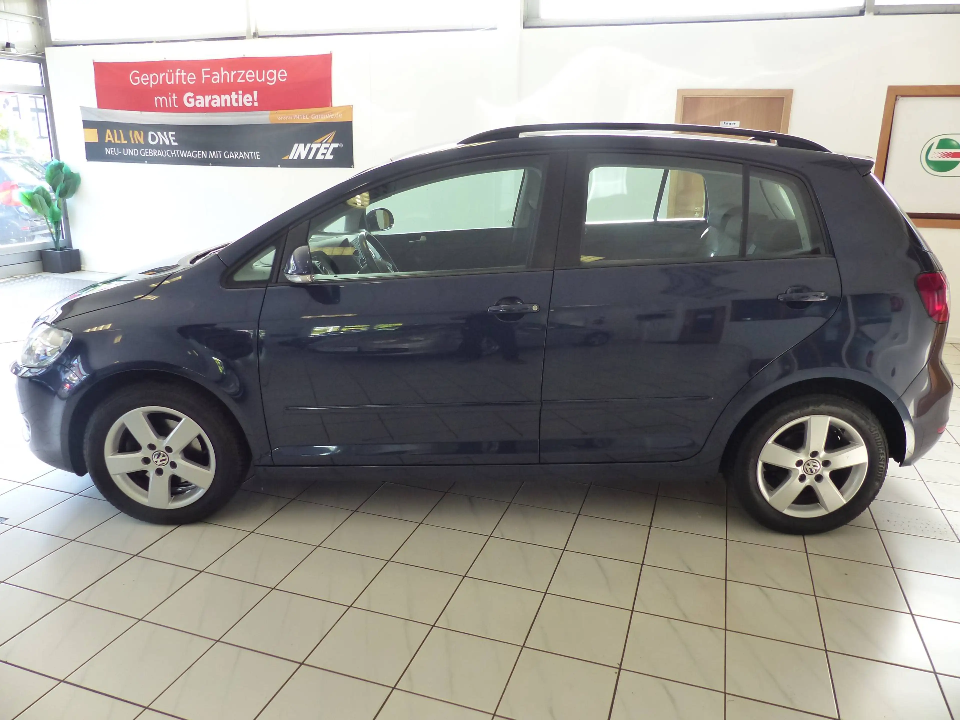 Volkswagen Golf Plus 1.6 TDI Comfortline*KLIMAAUTOMATIK*TÜV NEU* — photo 9